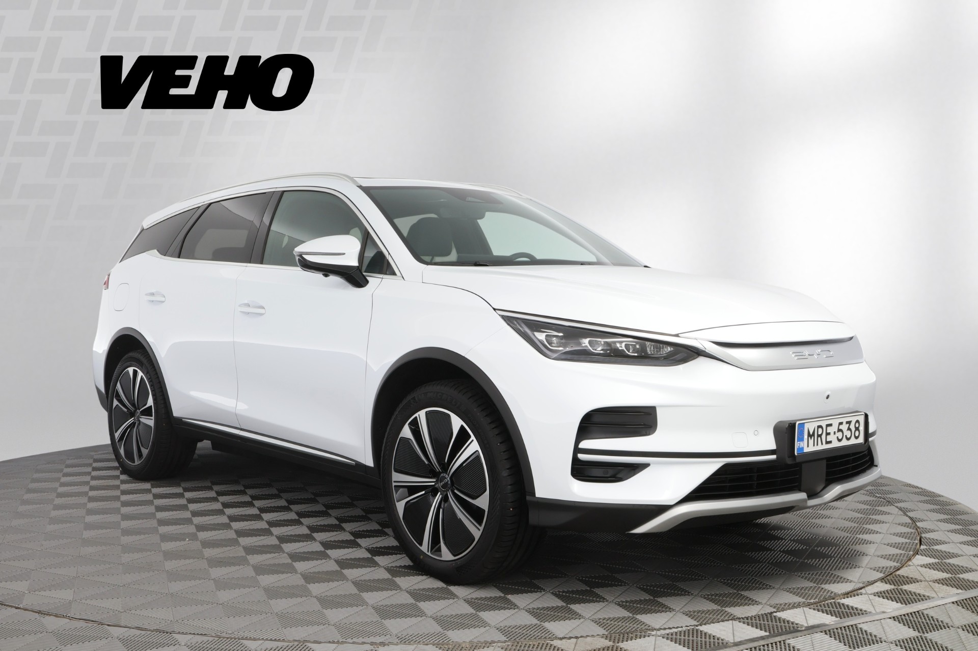 BYD Tang 7-paikkainen 2025, kuva 6/39