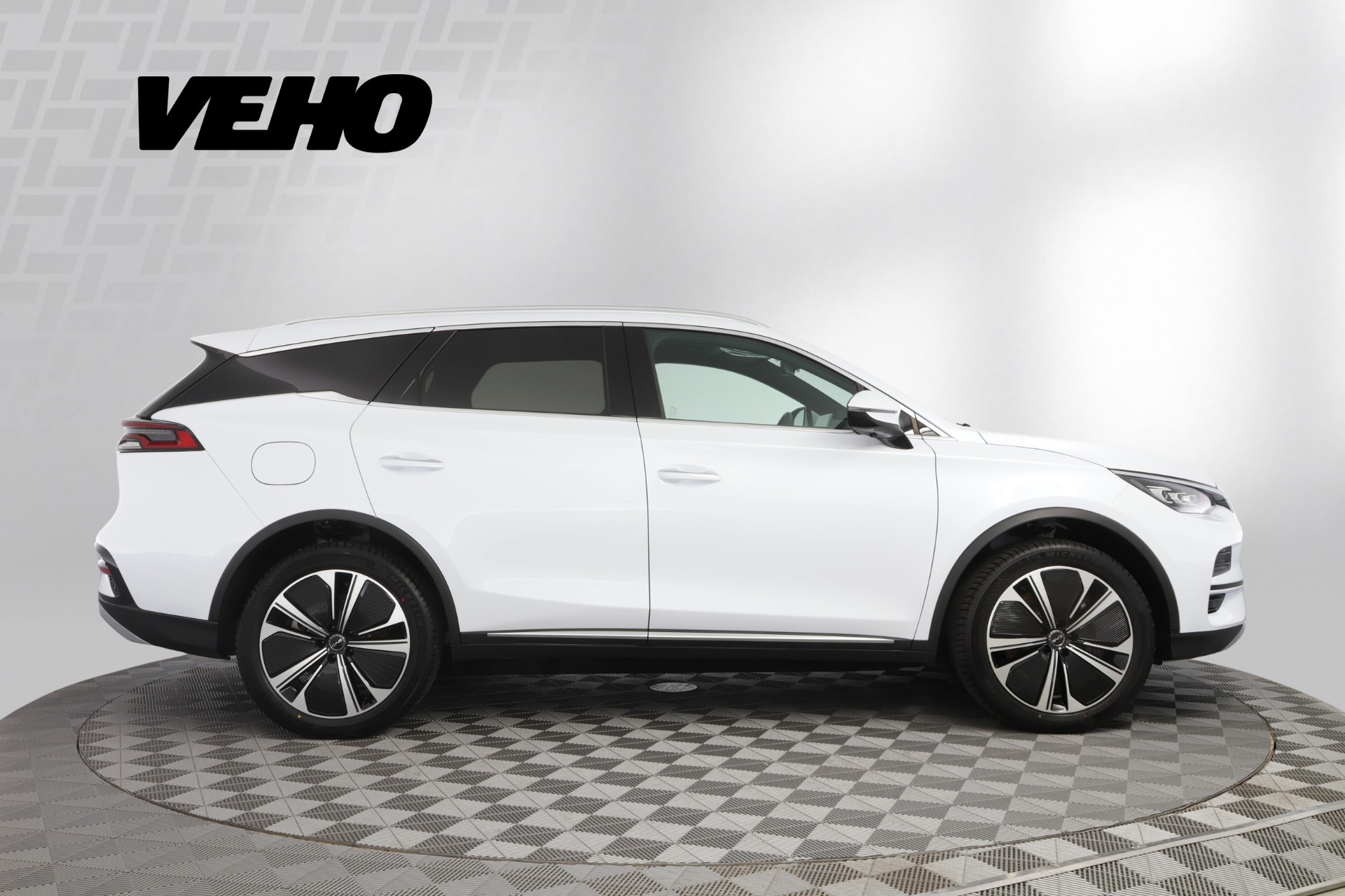 BYD Tang 7-paikkainen 2025, kuva 5/39