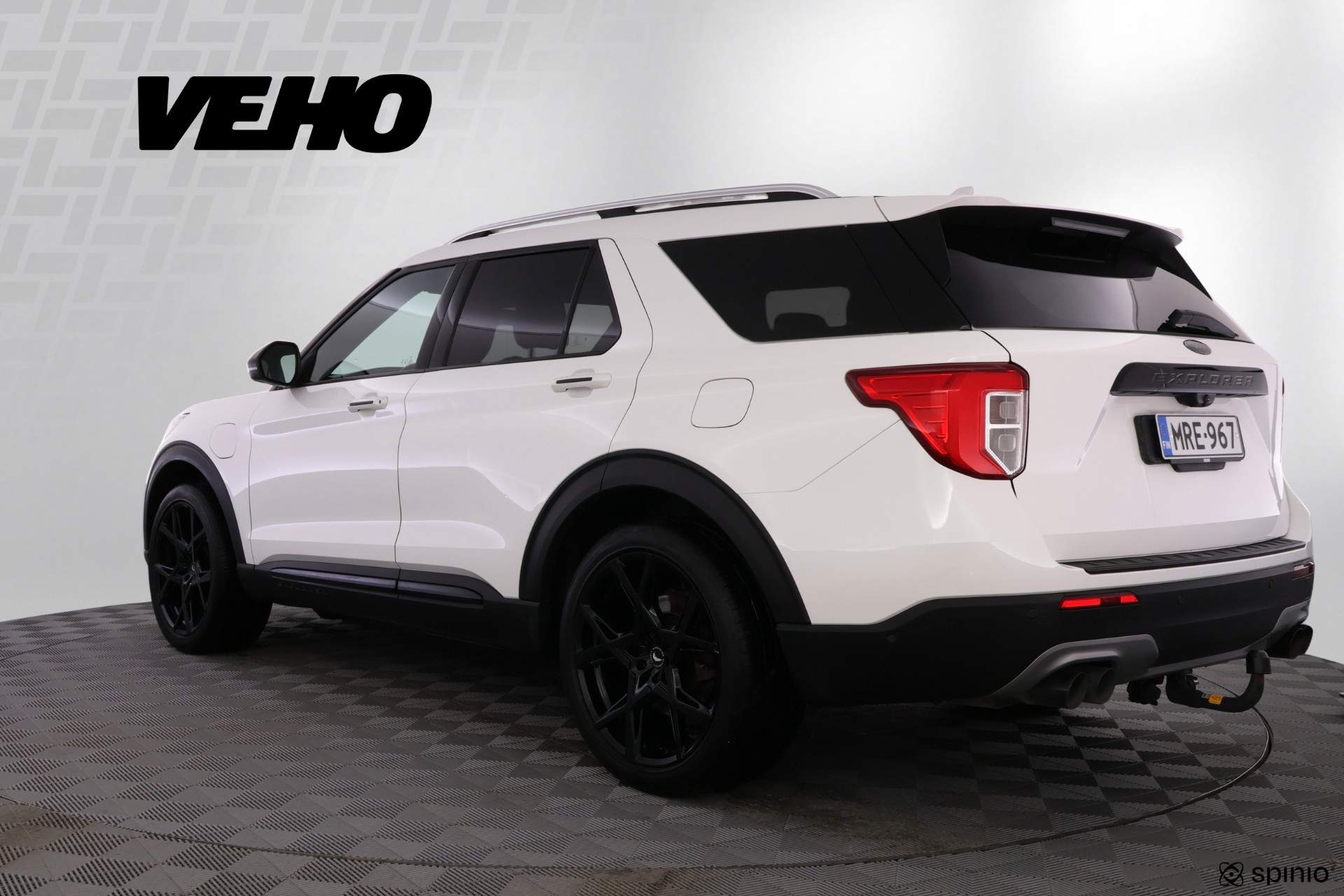 Ford Explorer 2021, photo 2/37