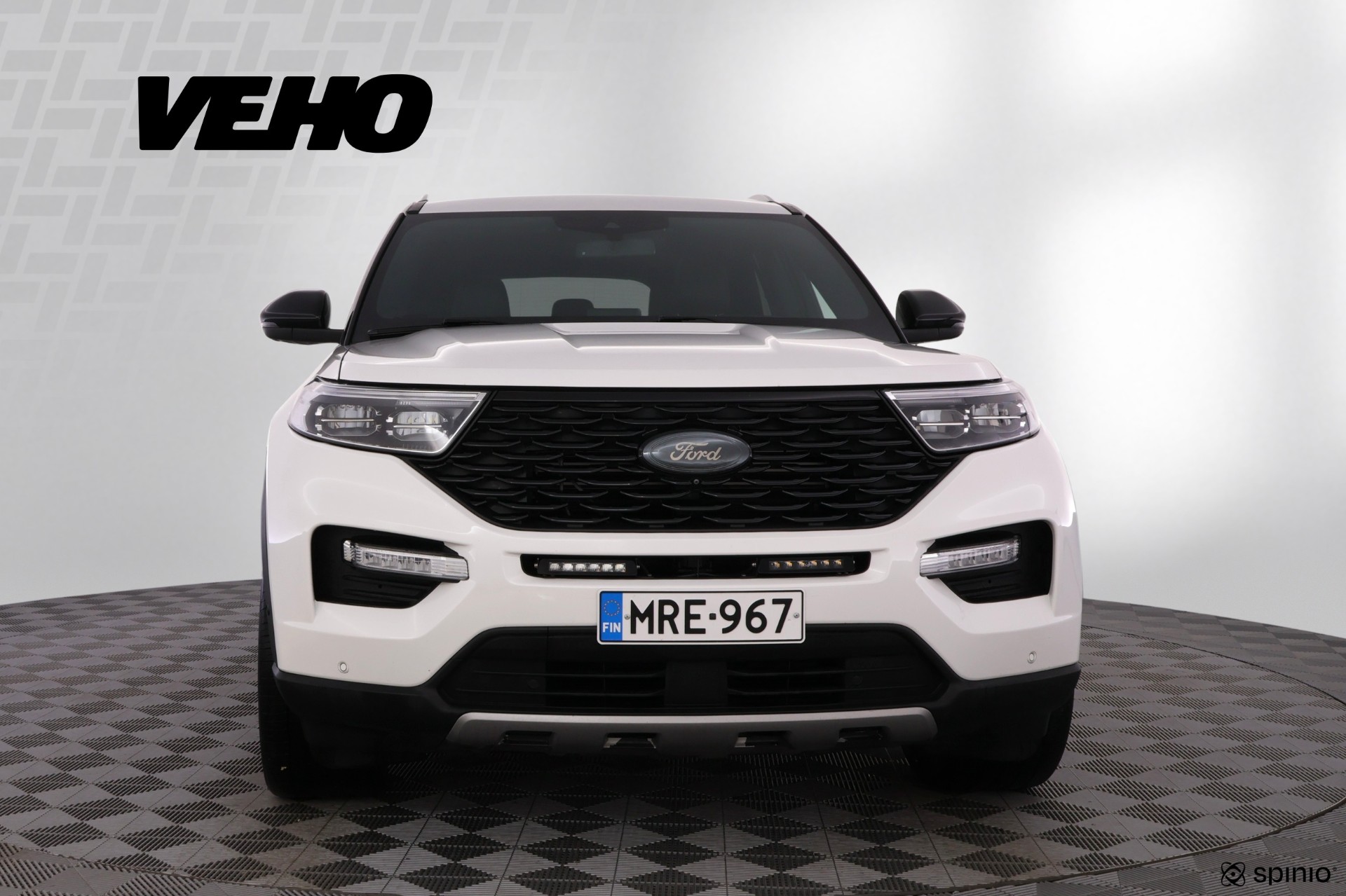 Ford Explorer 2021, photo 7/37