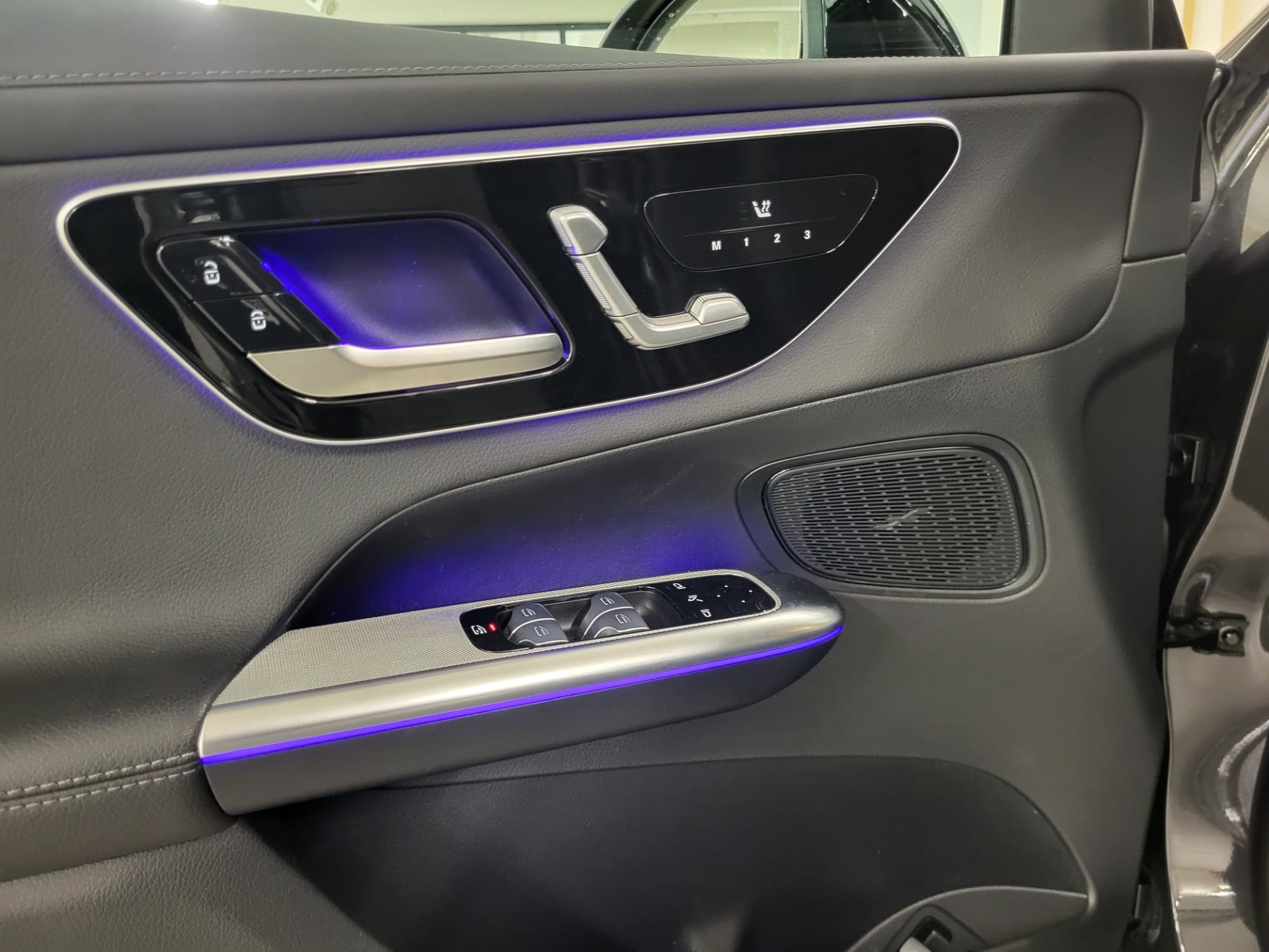 Mercedes-Benz GLC 2025, kuva 6/6