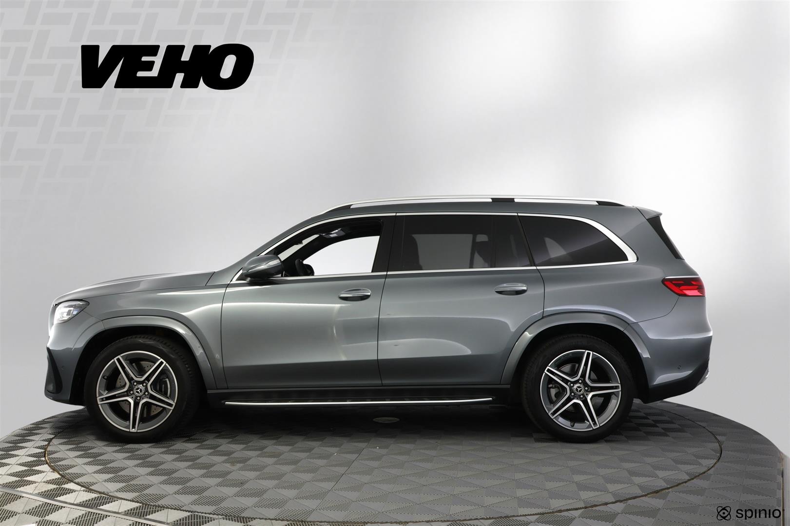 Mercedes-Benz GLS 450 d 4MATIC AMG 2025, kuva 2/41