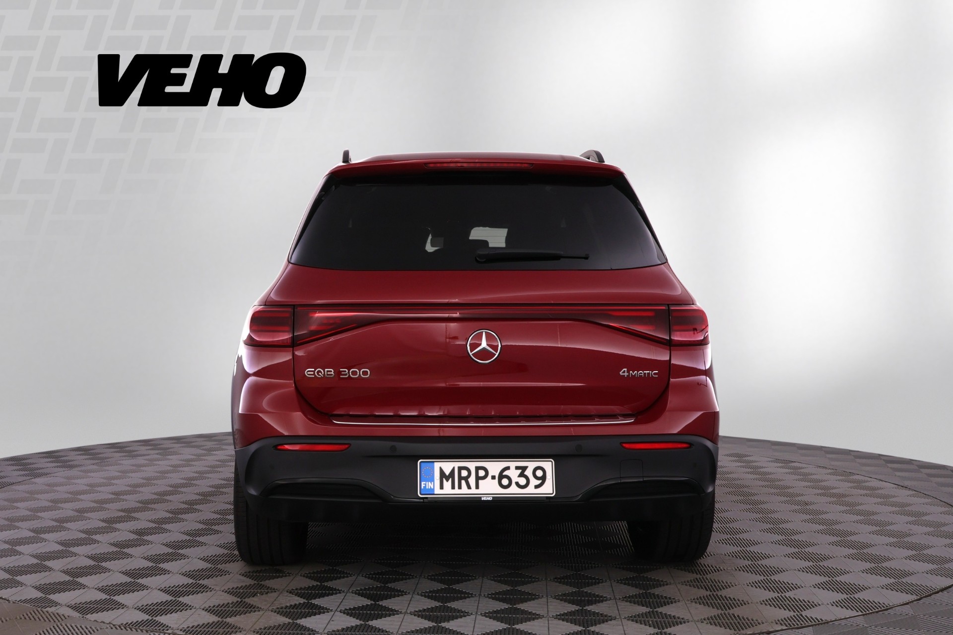 Mercedes-Benz EQB 2025, photo 4/30