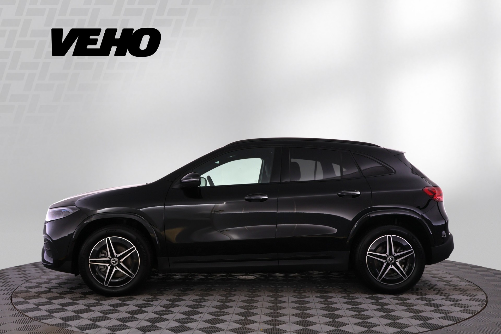 Mercedes-Benz EQA 2026, photo 2/37