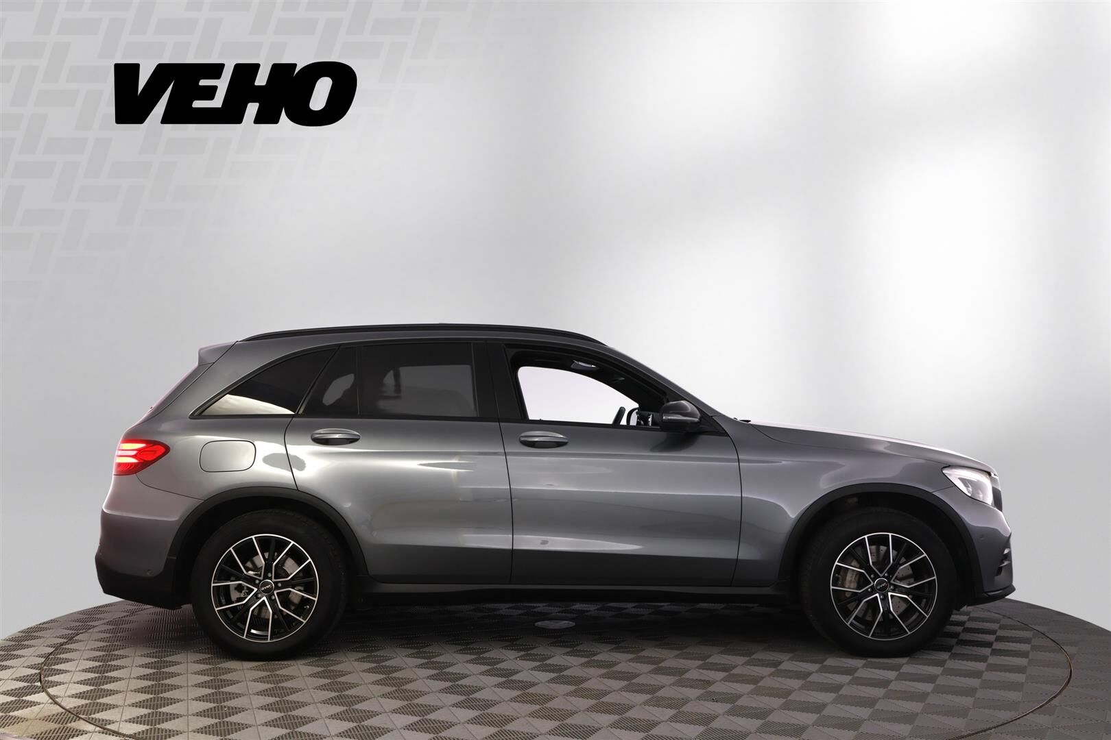 Mercedes-Benz GLC 2018, bild 6/42