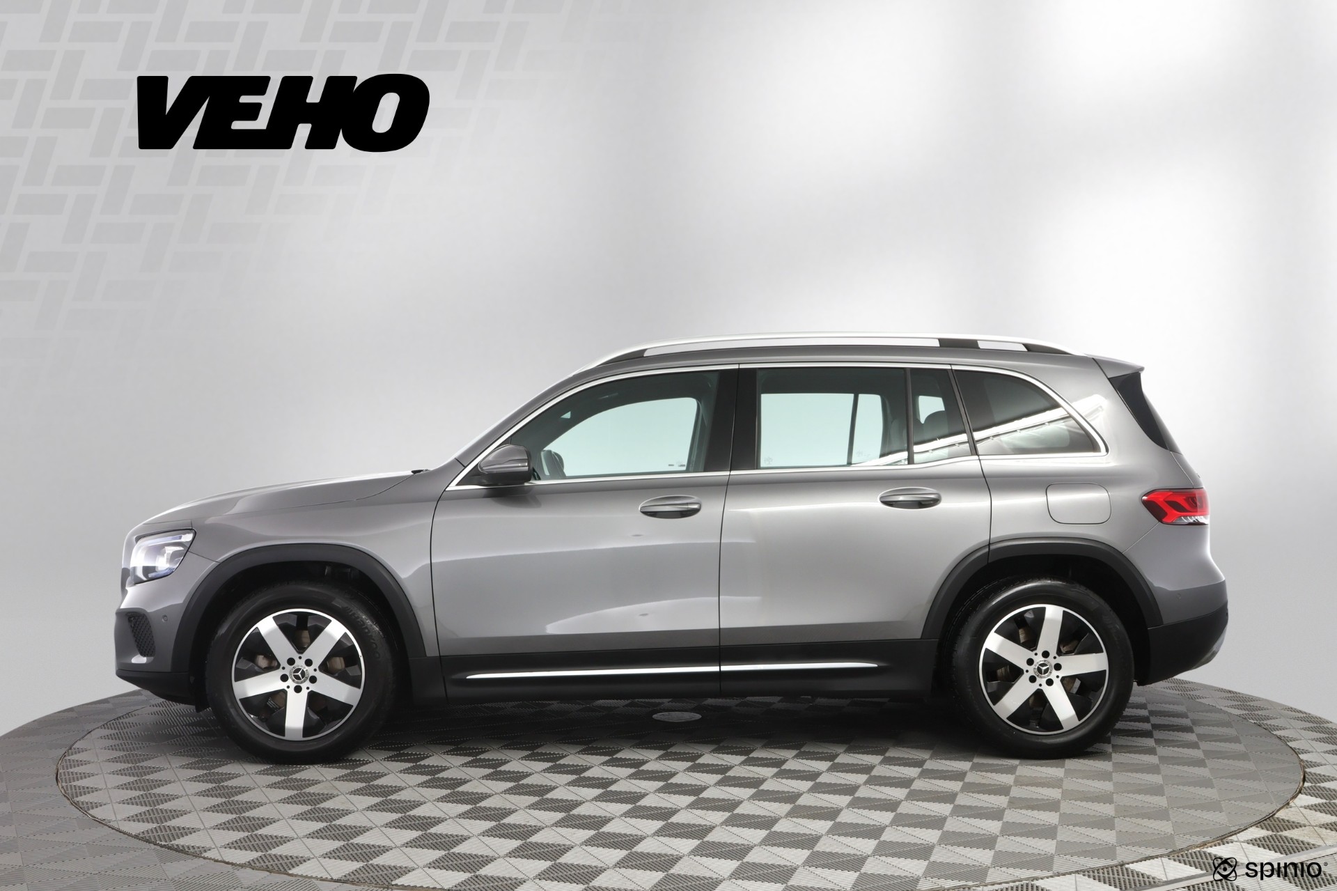 Mercedes-Benz GLB 2021, kuva 2/35