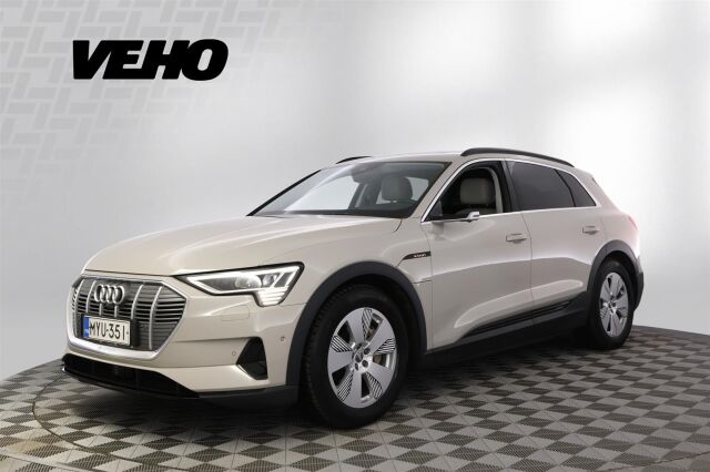 Audi e-tron 2019
