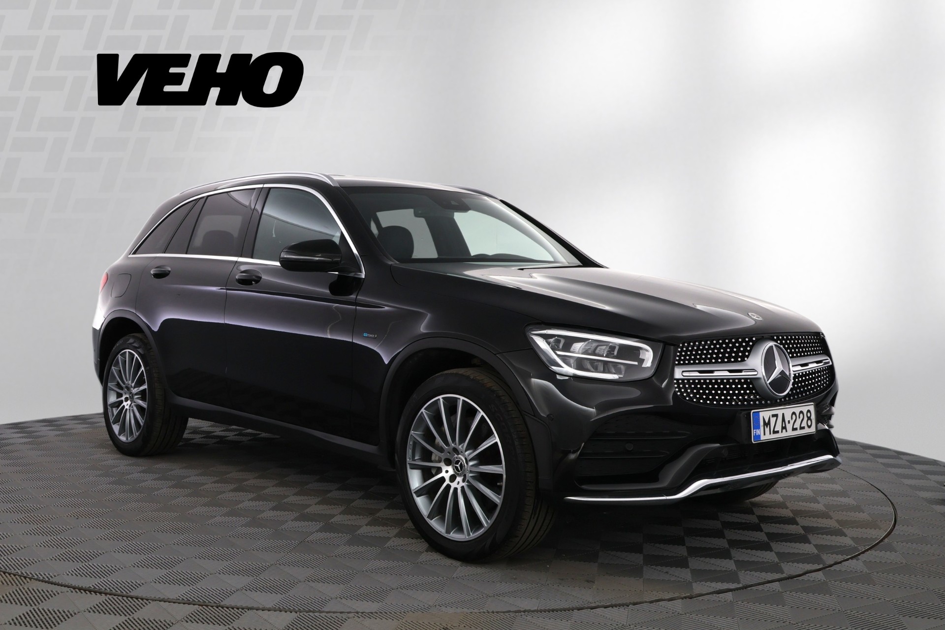 Mercedes-Benz GLC 2020, kuva 6/30
