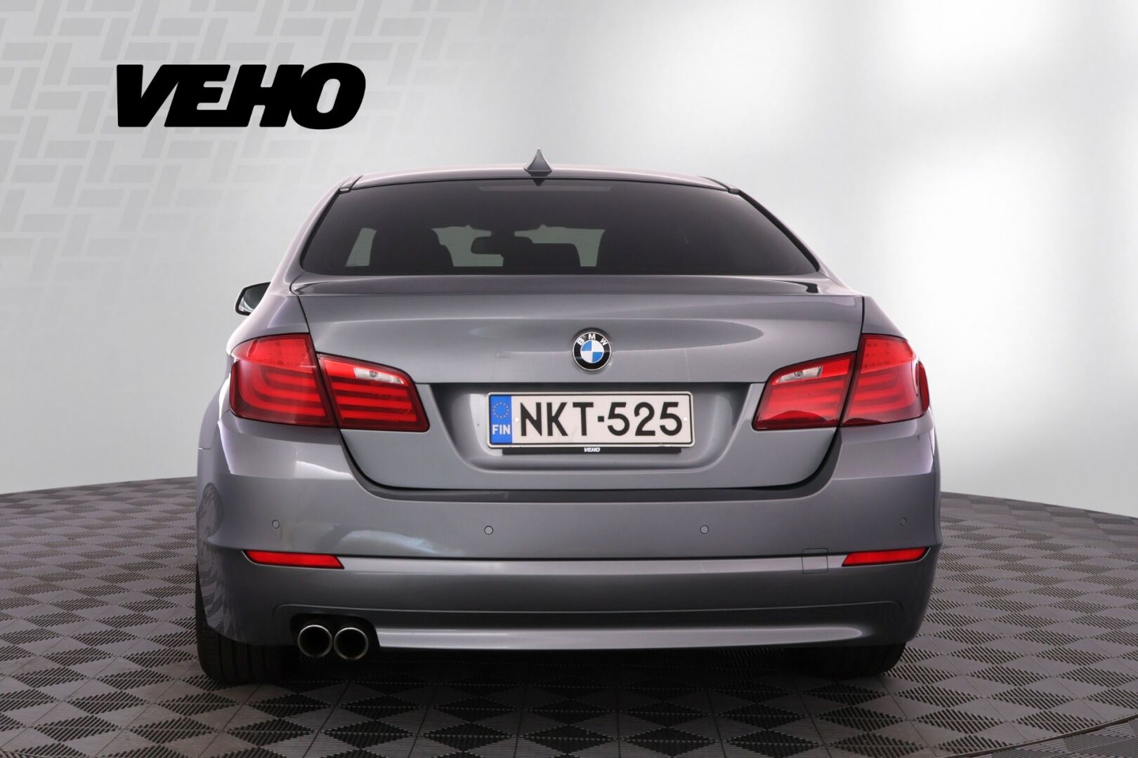 BMW 520 A F10 Sedan 2010, bild 4/28