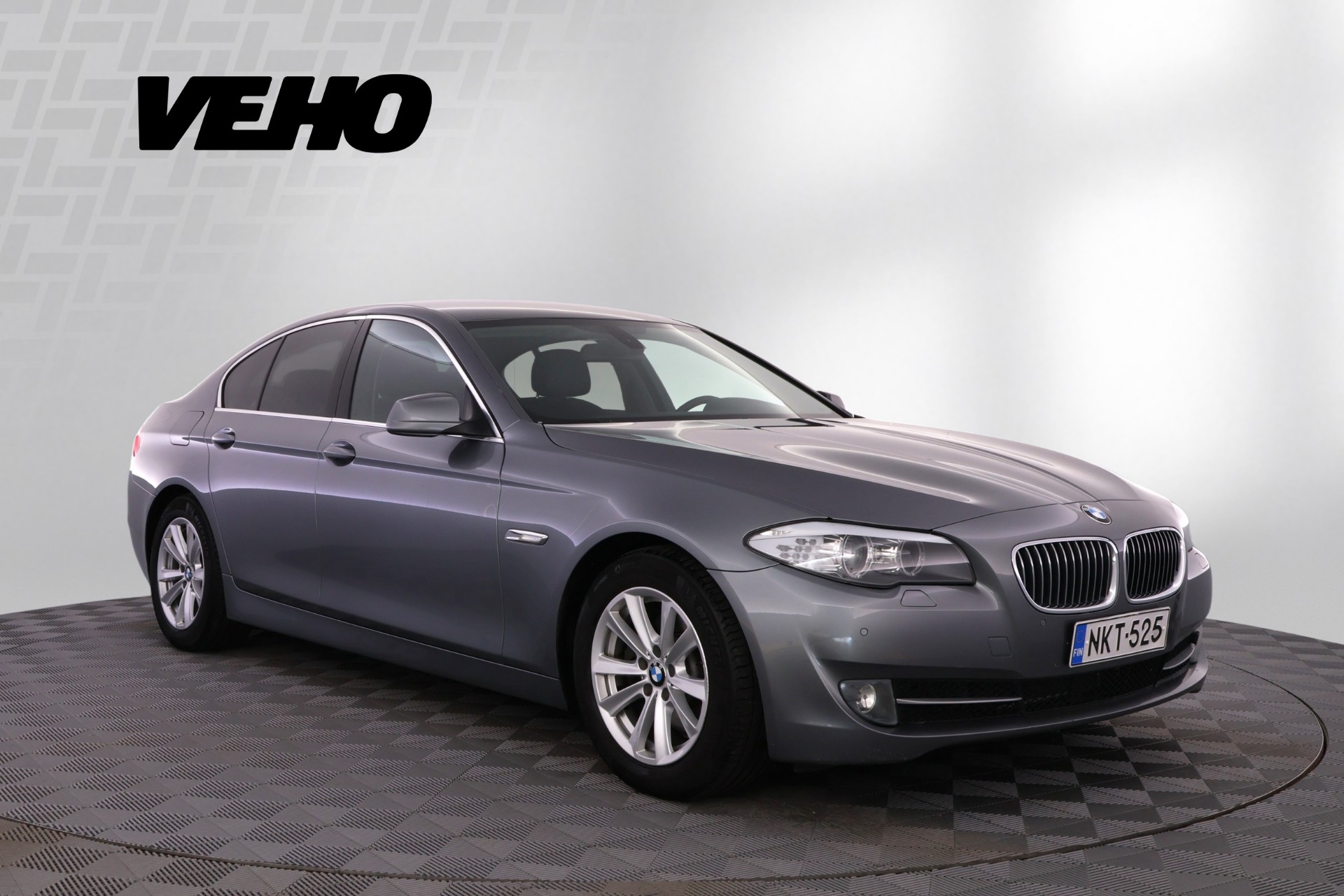 BMW 520 A F10 Sedan 2010, kuva 7/28