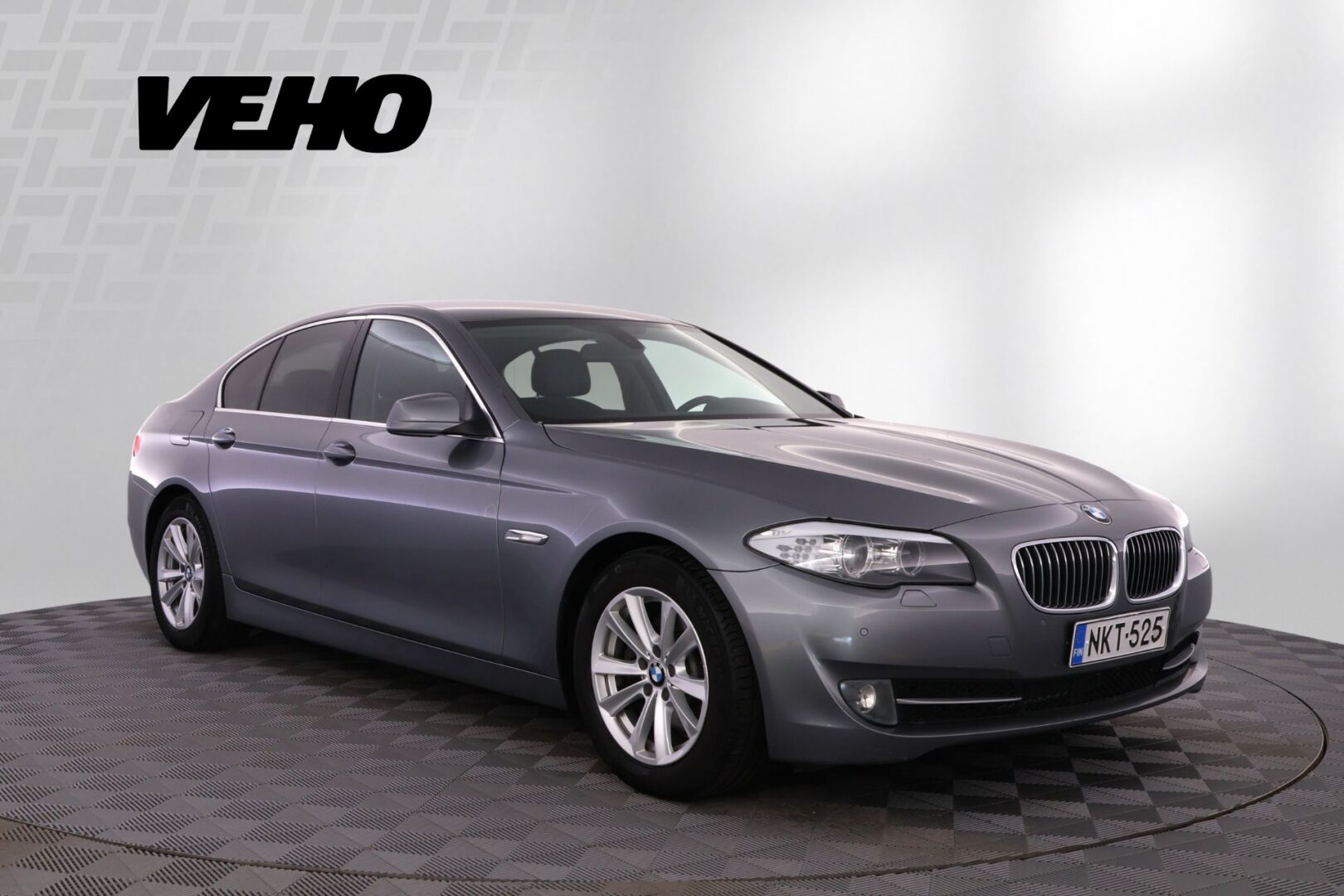 BMW 520 A F10 Sedan 2010, bild 7/28