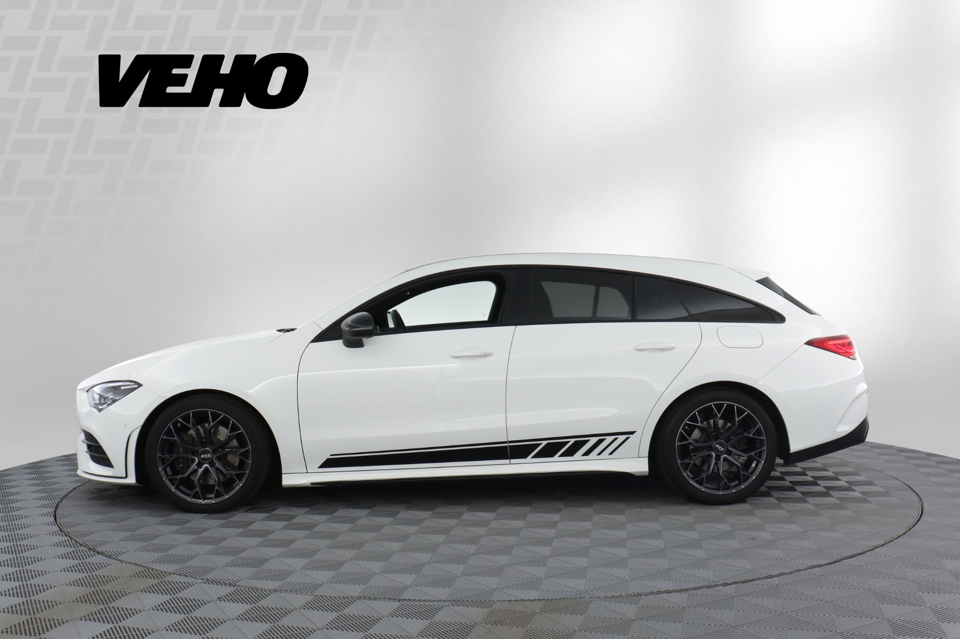 Mercedes-Benz CLA 2020, kuva 2/19