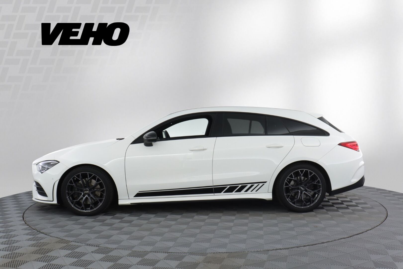 Mercedes-Benz CLA 2020, bild 2/19