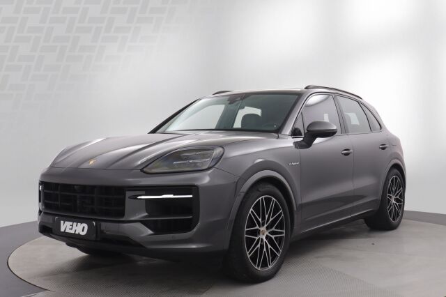 PORSCHE Cayenne 2024