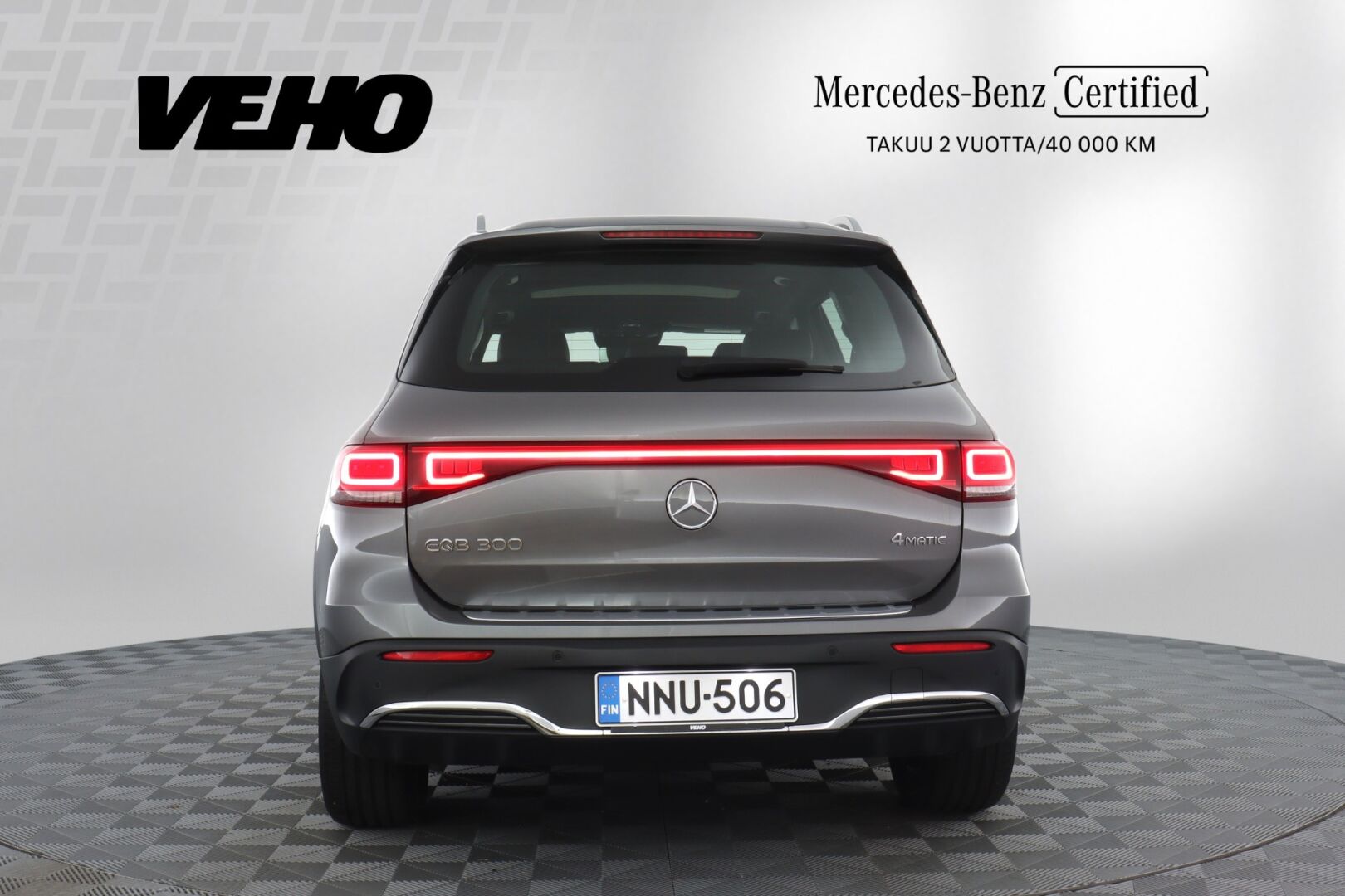 Mercedes-Benz EQB 2022, bild 3/23