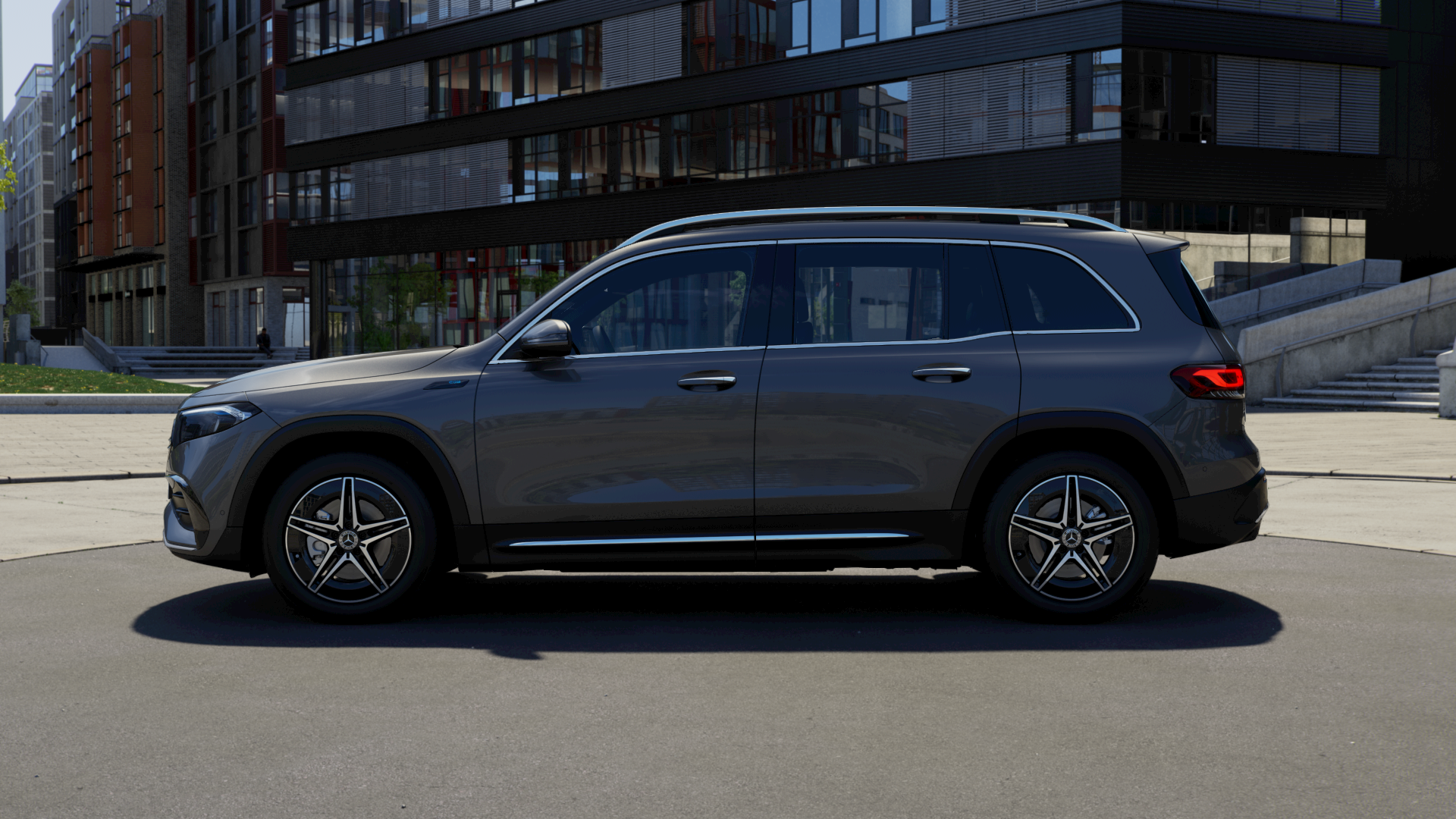 Mercedes-Benz EQB 2022, kuva 2/7