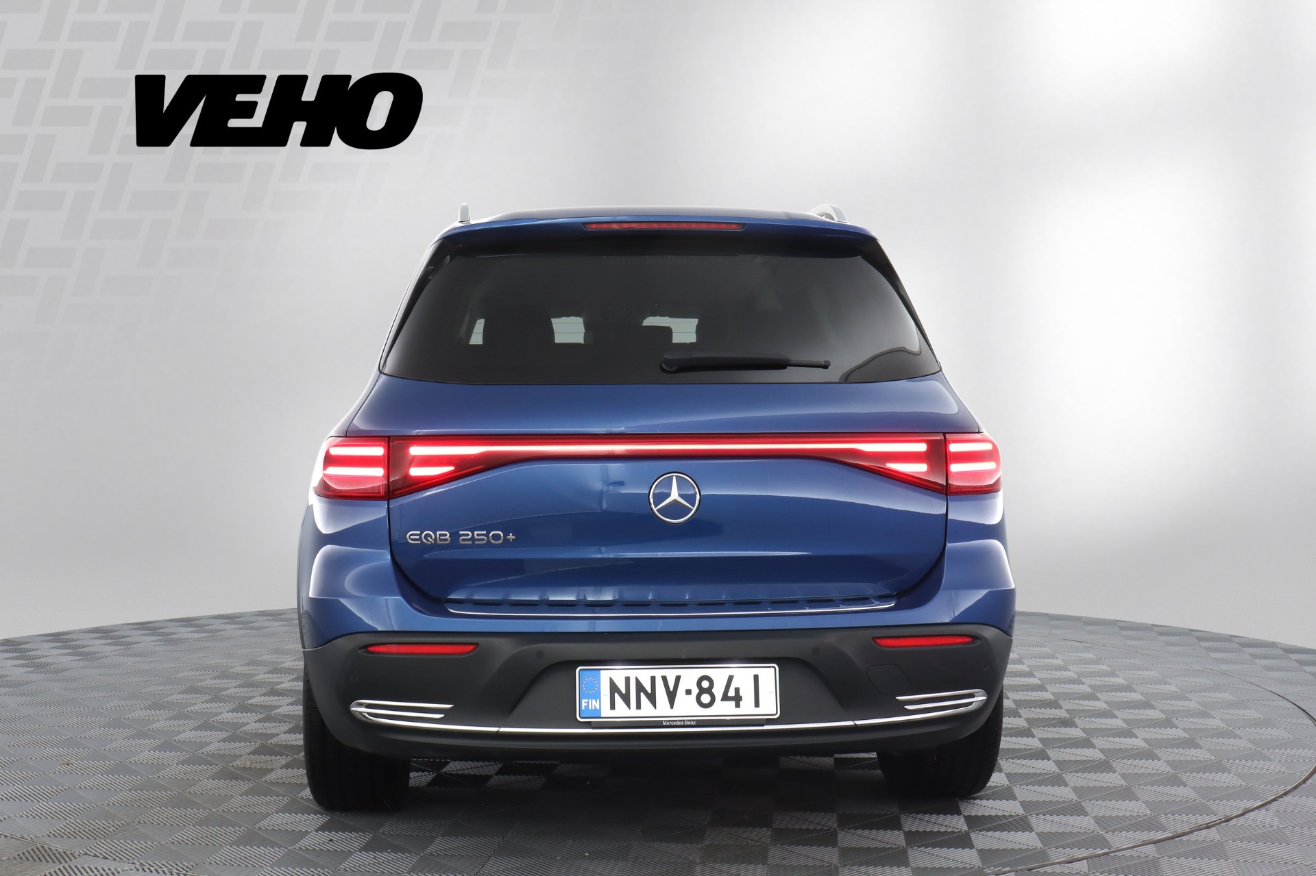 Mercedes-Benz EQB 250+ 2024, kuva 4/19