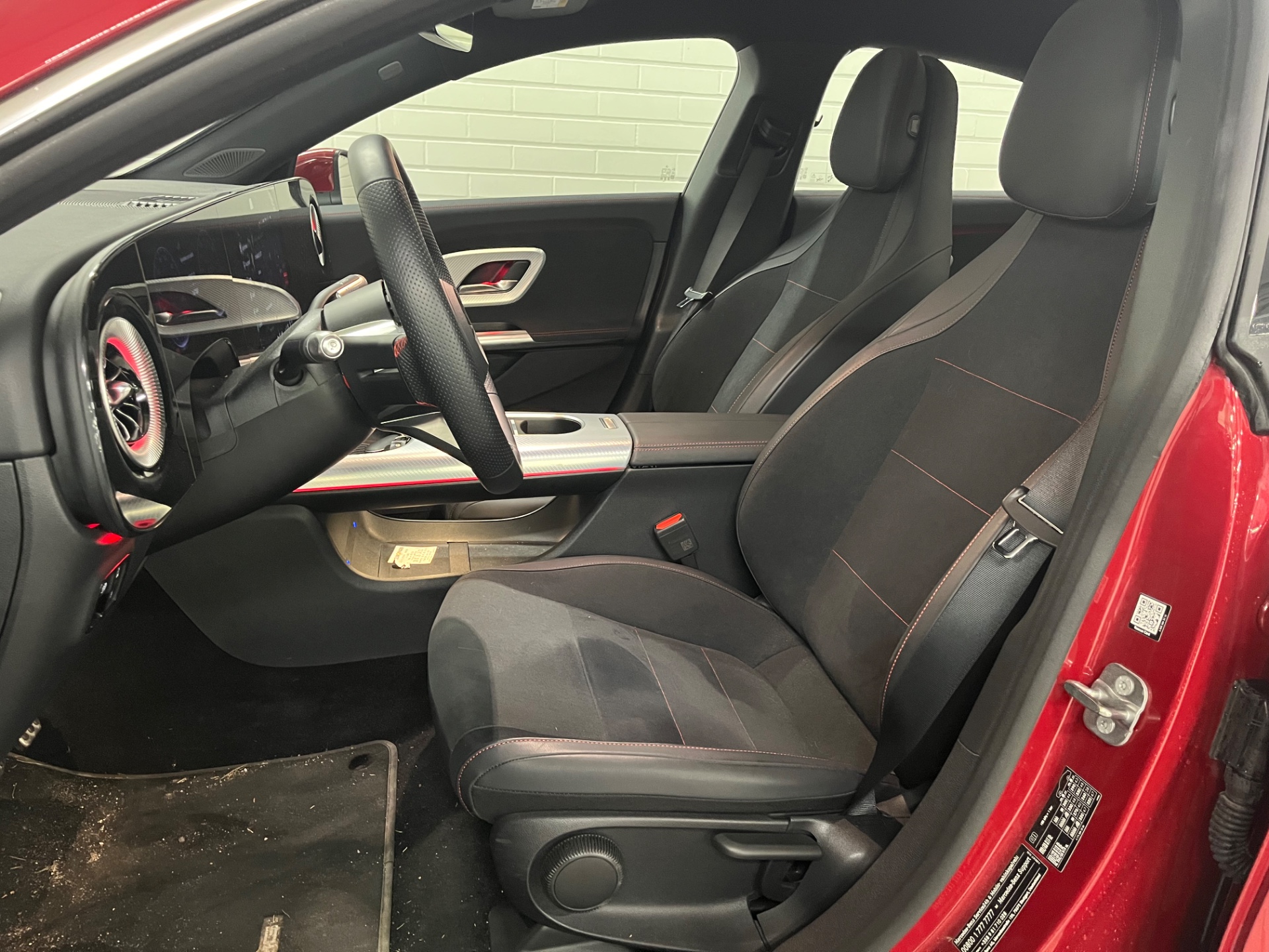 Mercedes-Benz CLA 350 4MATIC AMG Line 2026, kuva 4/4