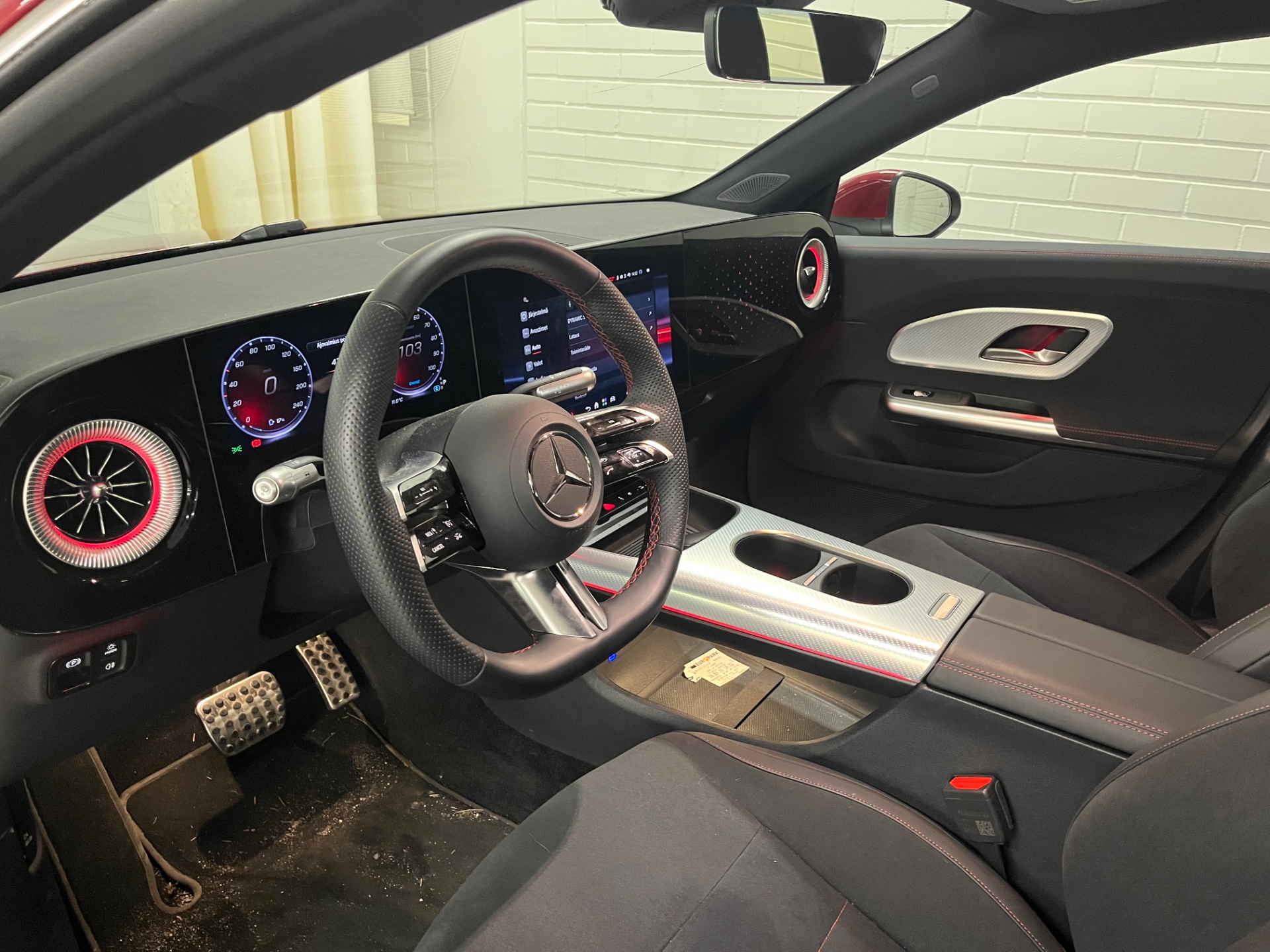 Mercedes-Benz CLA 350 4MATIC AMG Line 2026, kuva 3/4