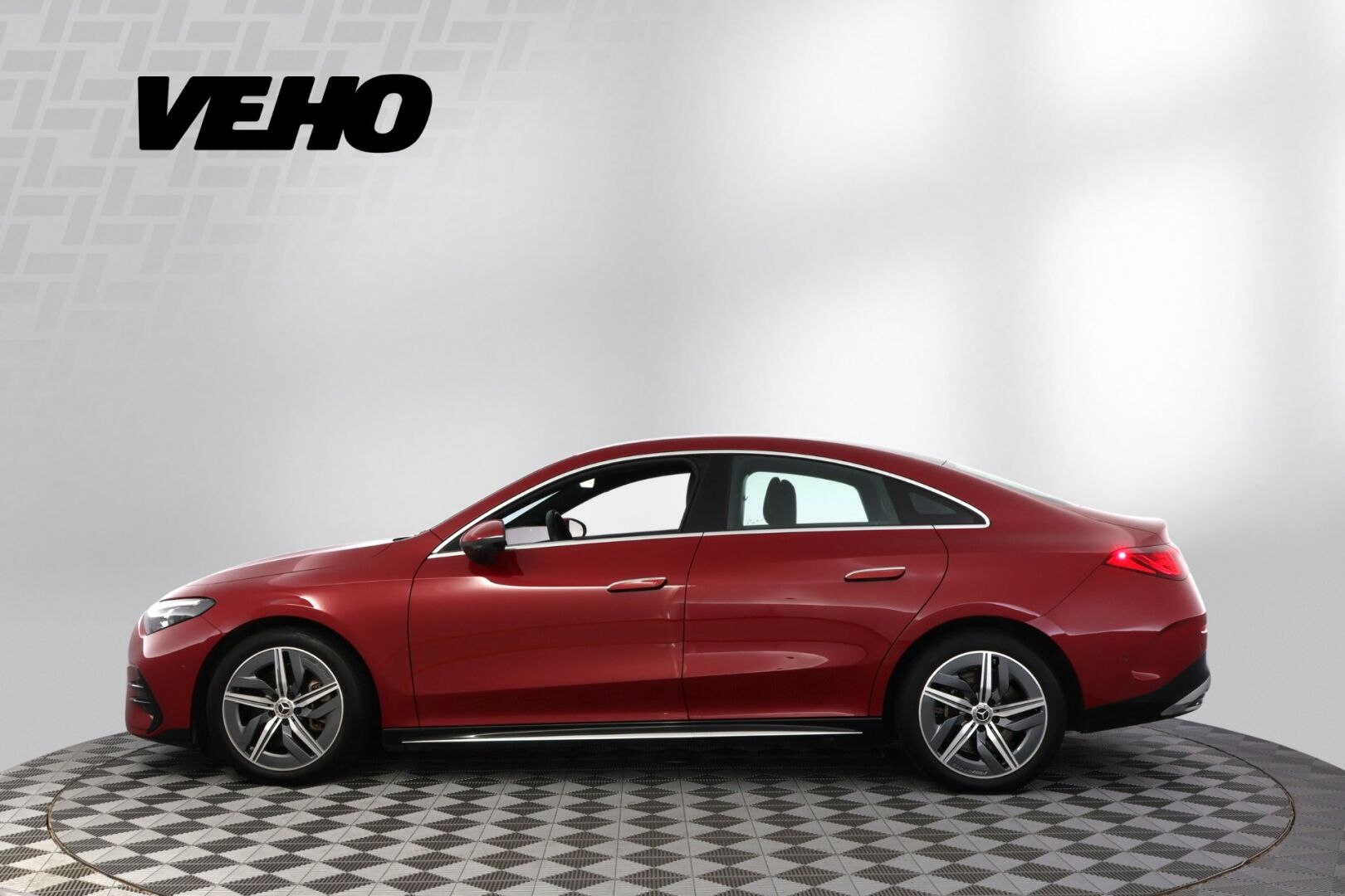 Mercedes-Benz CLA 350 4MATIC AMG Line 2026, bild 2/19