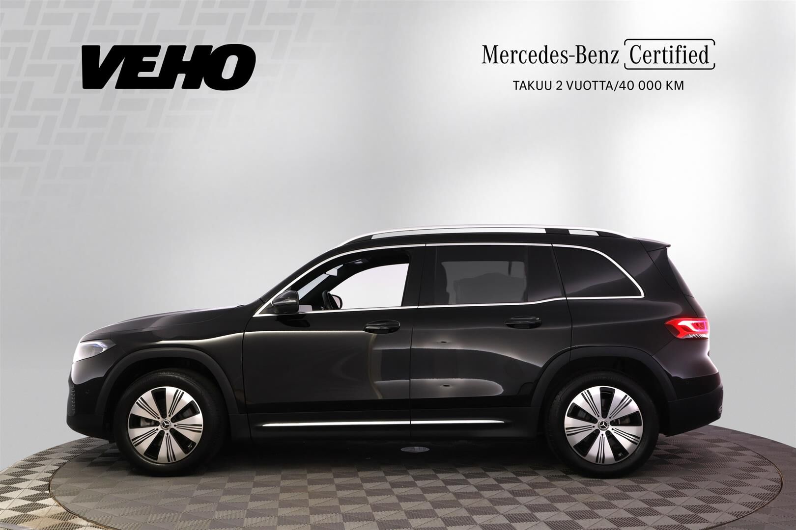 Mercedes-Benz EQB 300 4MATIC 7-paik. 2023, kuva 2/28