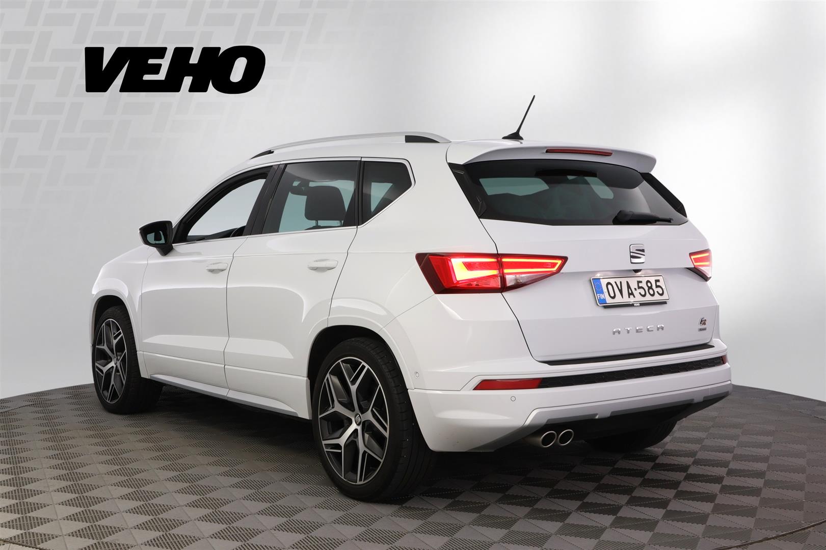 Seat Ateca 2,0 TDI 190 4DRIVE FR DSG 2017, kuva 3/42