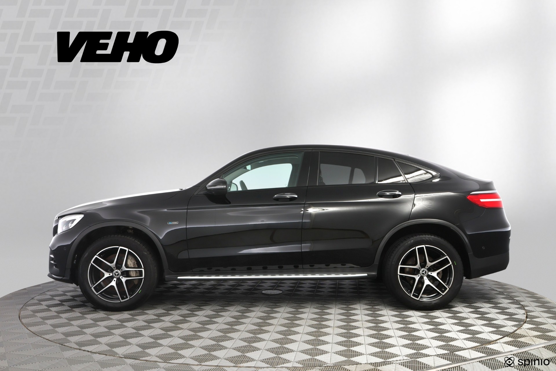 Mercedes-Benz GLC 2018, kuva 2/32