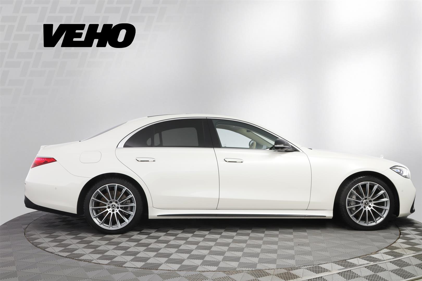 Mercedes-Benz S 580 e 4MATIC AMG Night 2022, kuva 5/36