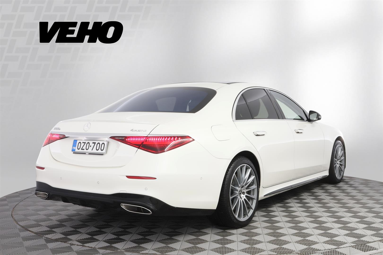 Mercedes-Benz S 580 e 4MATIC AMG Night 2022, kuva 4/36