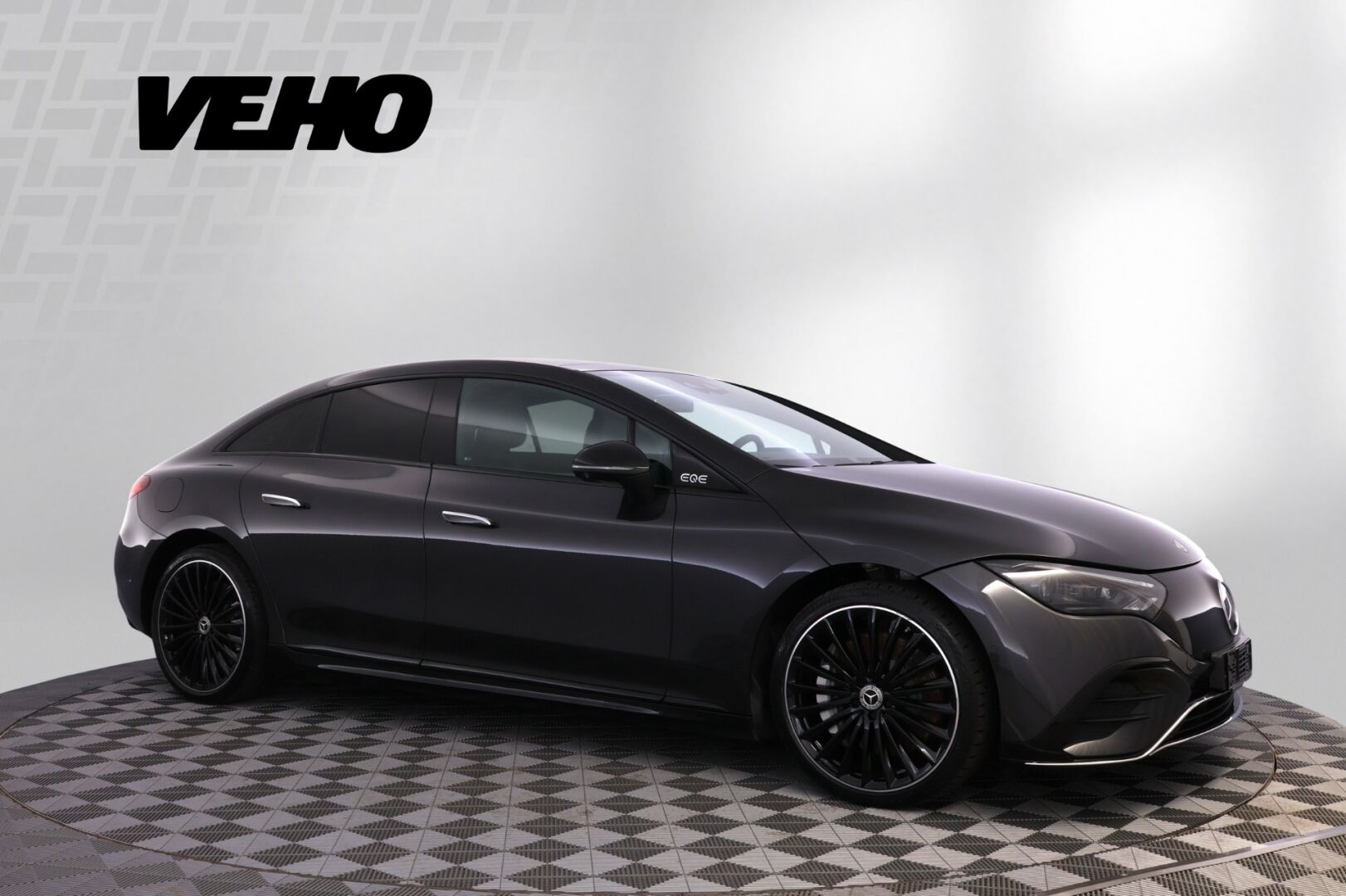 Mercedes-Benz EQE 300 AMG 2023, bild 3/35