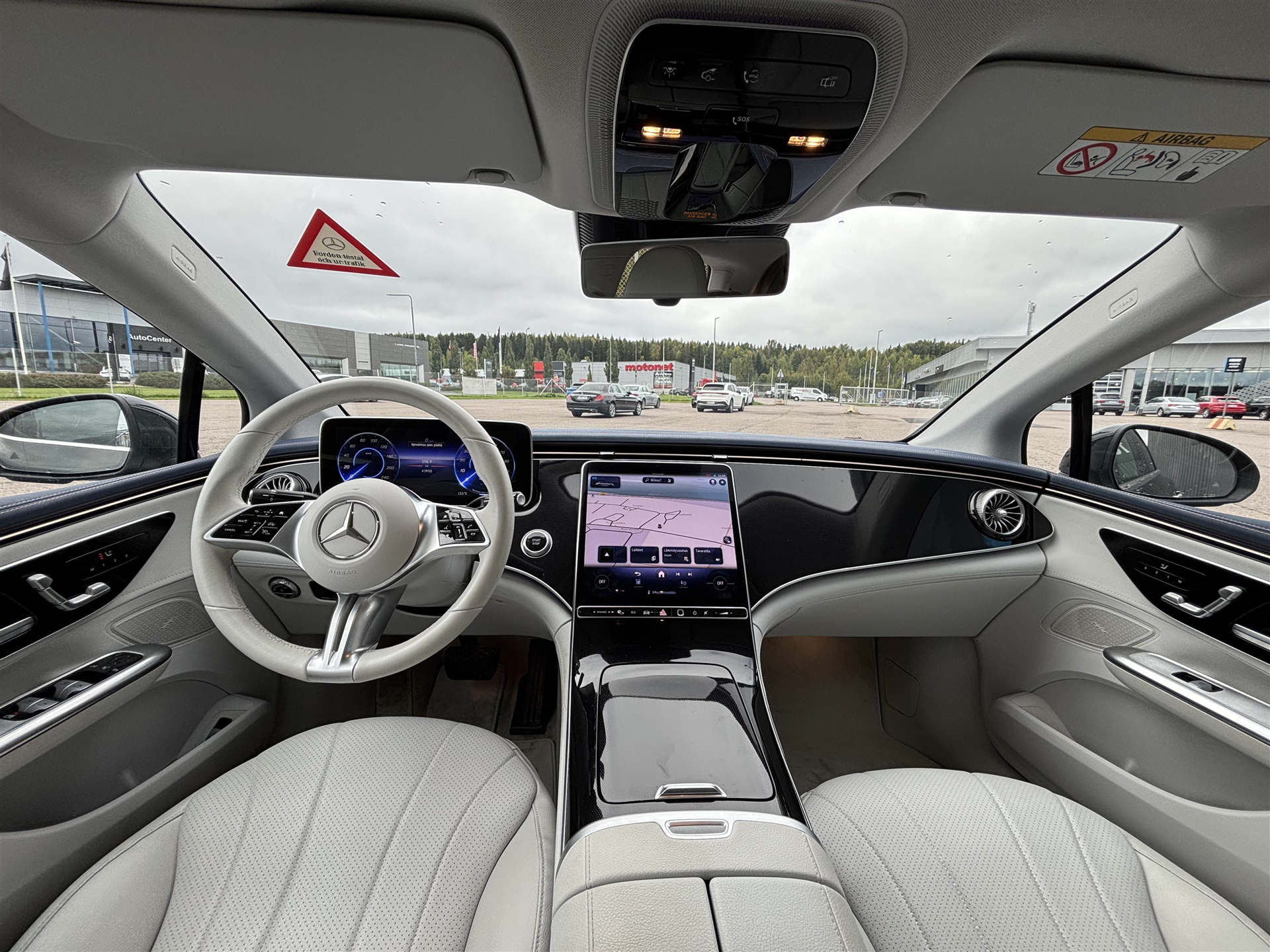 Mercedes-Benz EQE 350 4MATIC AMG 2023, photo 7/15