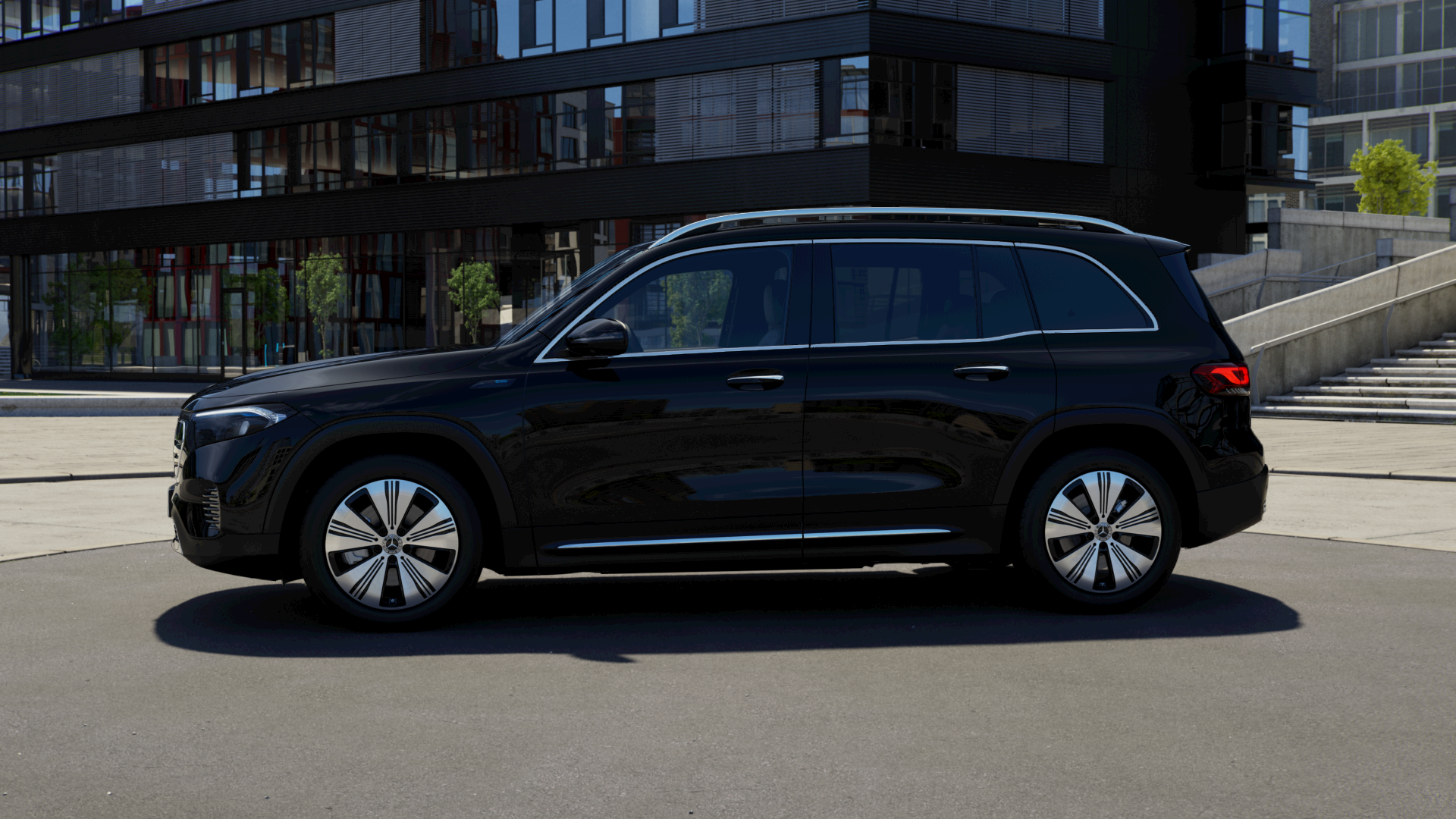 Mercedes-Benz EQB 300 4MATIC Business 2022, kuva 2/11
