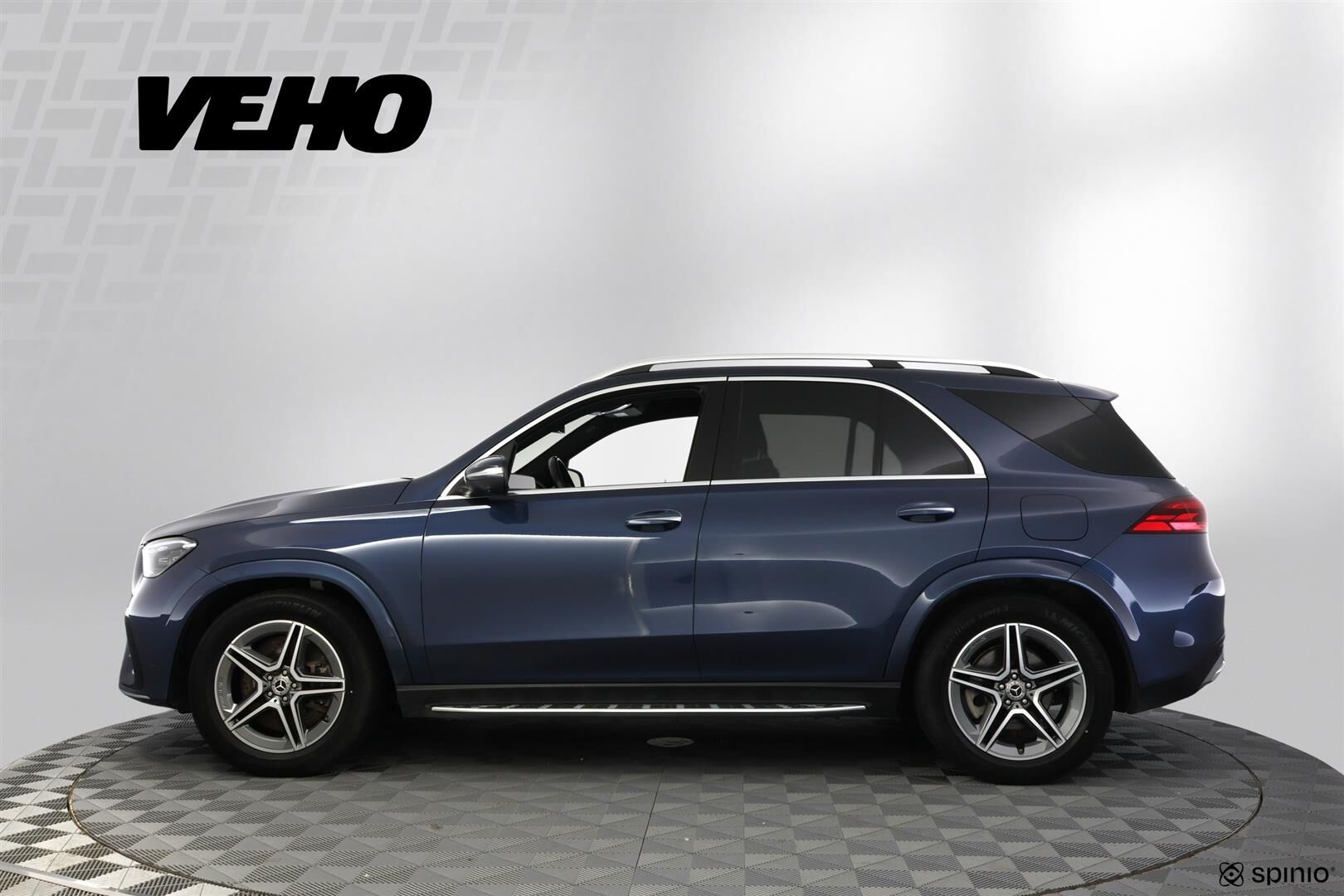 Mercedes-Benz GLE 350 de 4MATIC AMG 2023, bild 2/30