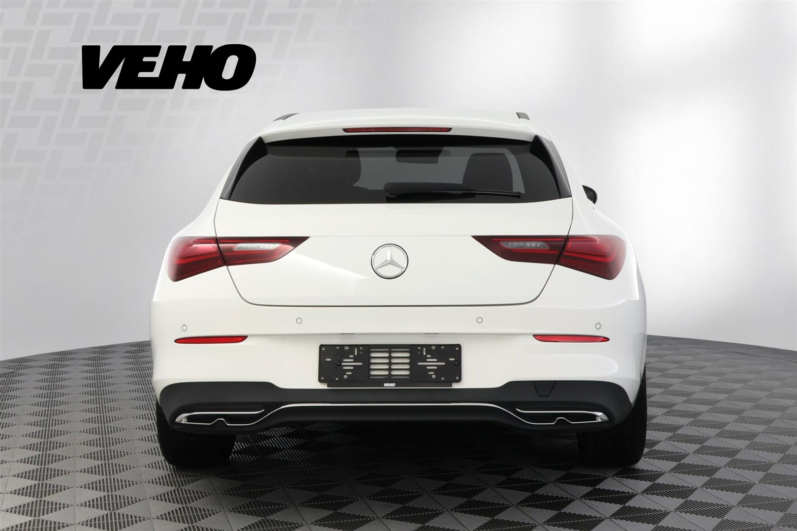 Mercedes-Benz CLA 180 A Shooting Brake 2023, photo 4/25