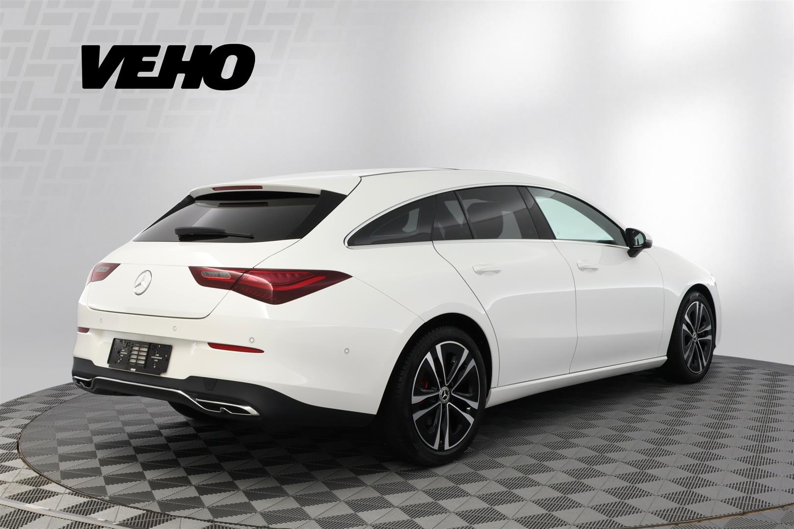 Mercedes-Benz CLA 180 A Shooting Brake 2023, photo 5/25