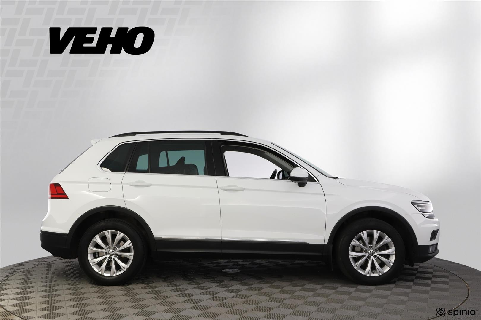 Volkswagen Tiguan 2019, kuva 6/30