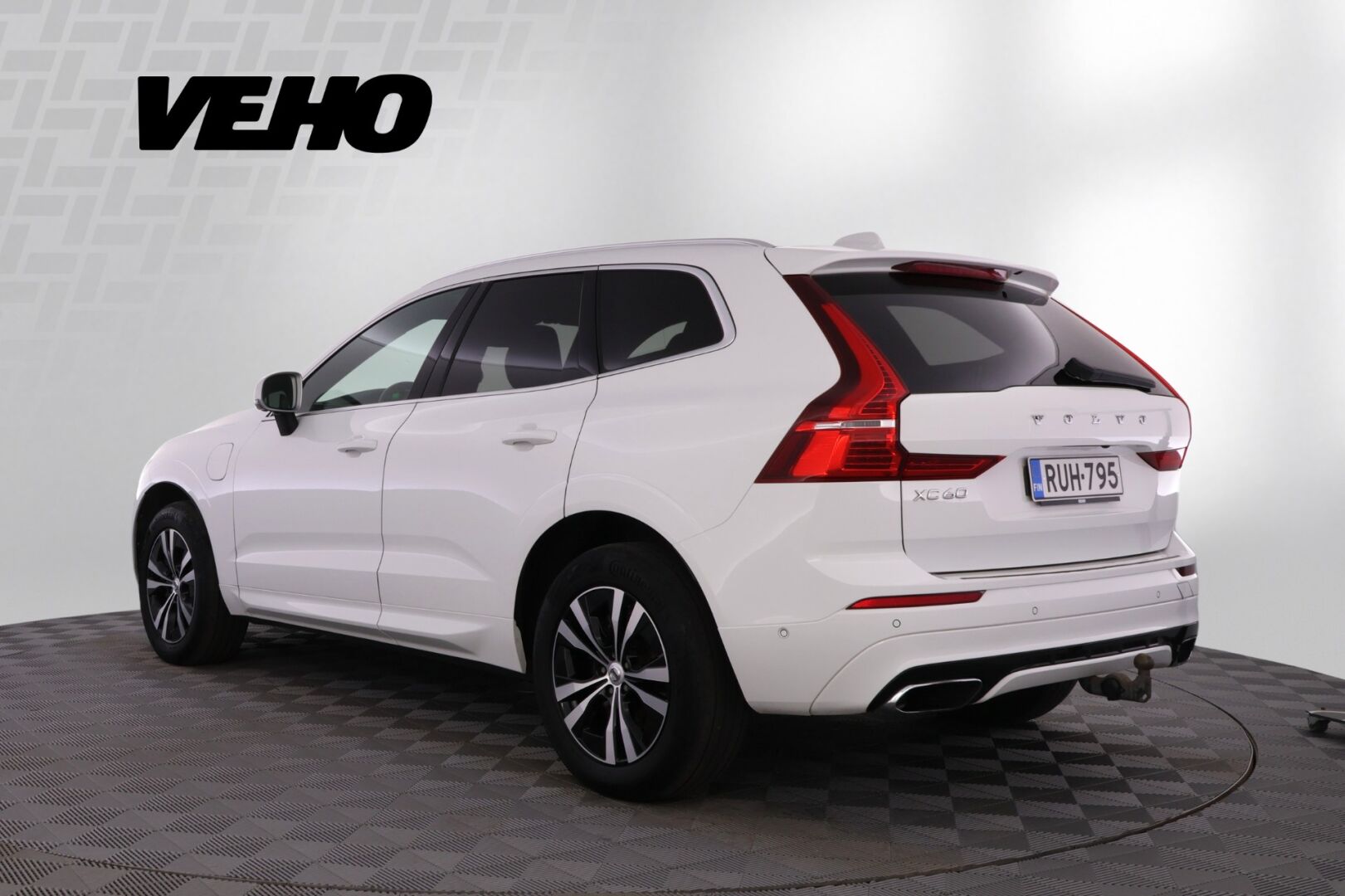 Volvo XC60 T8 AWD R-Design aut 2017, bild 3/24