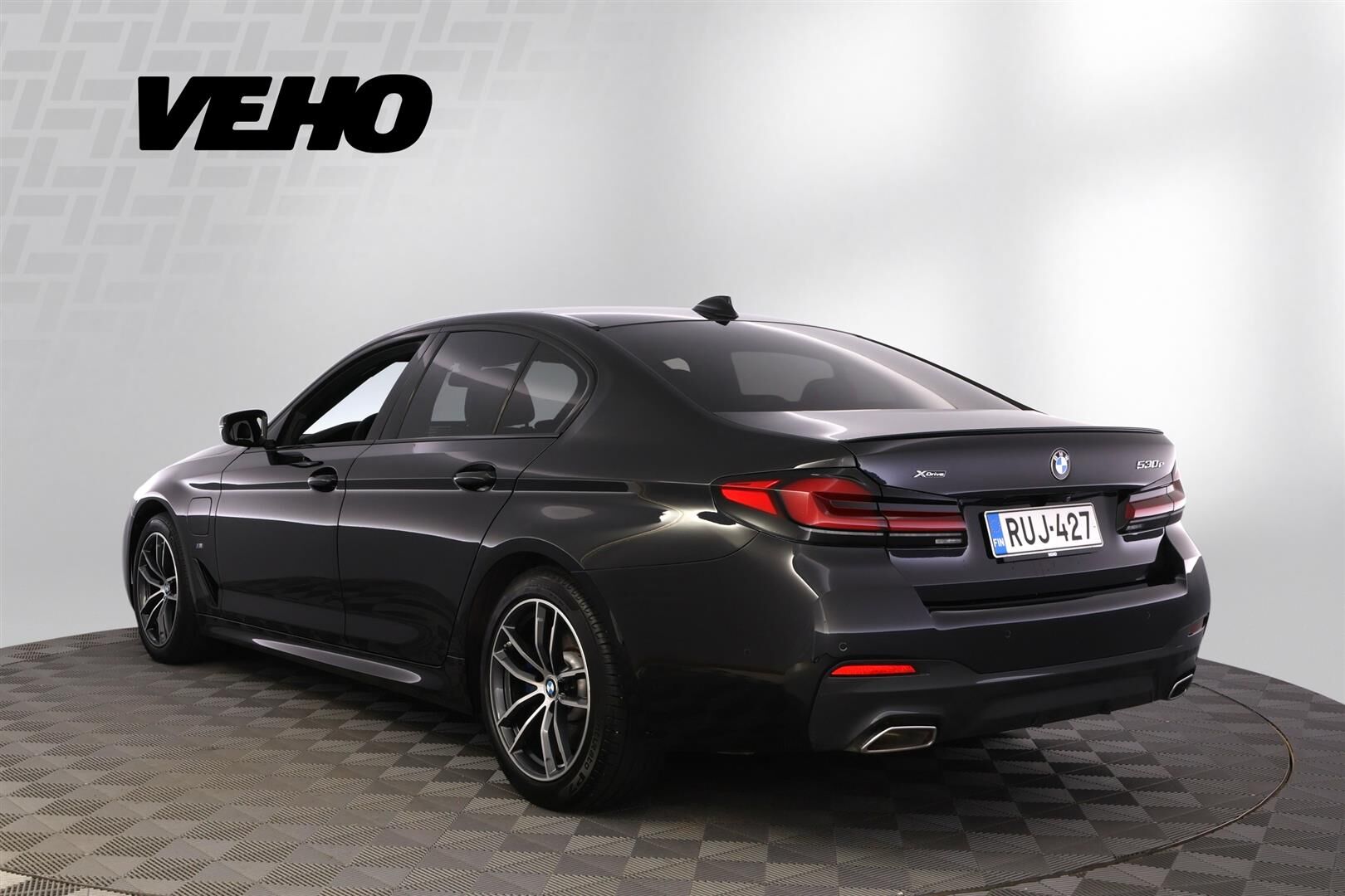 BMW 530 2021, bild 3/37