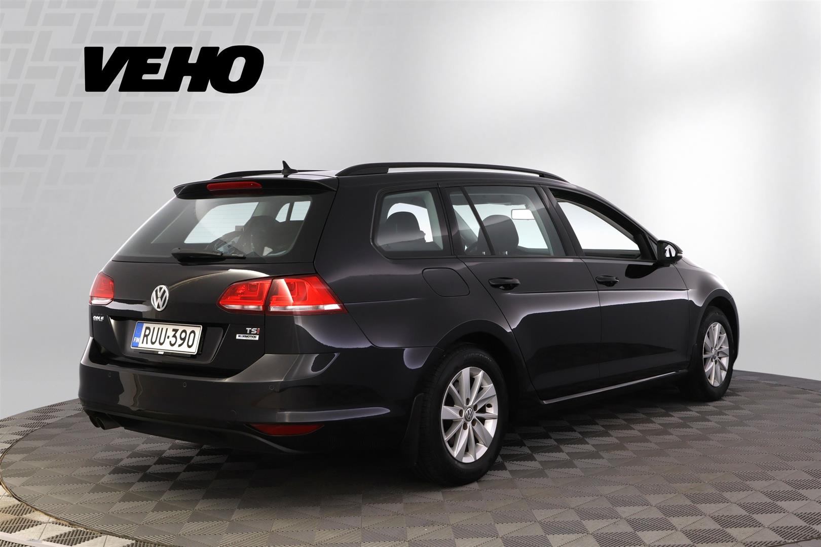 Volkswagen Golf 2016, photo 5/30