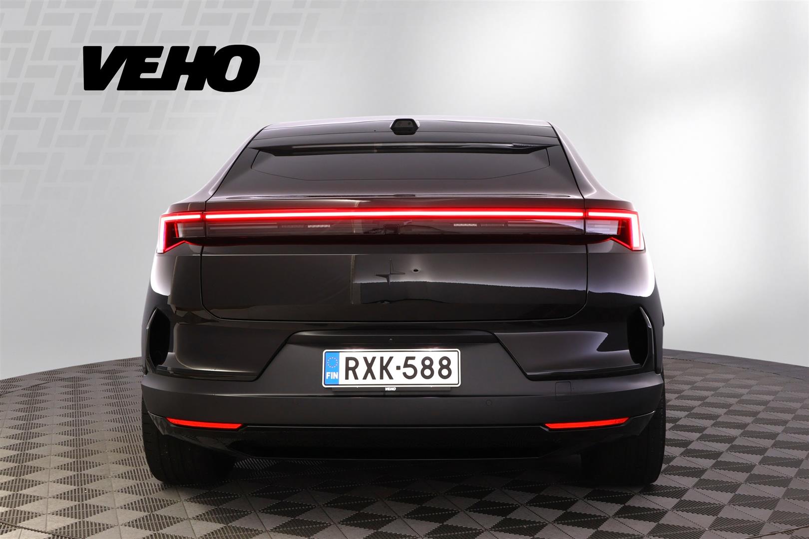 Polestar 4 2025, kuva 4/47