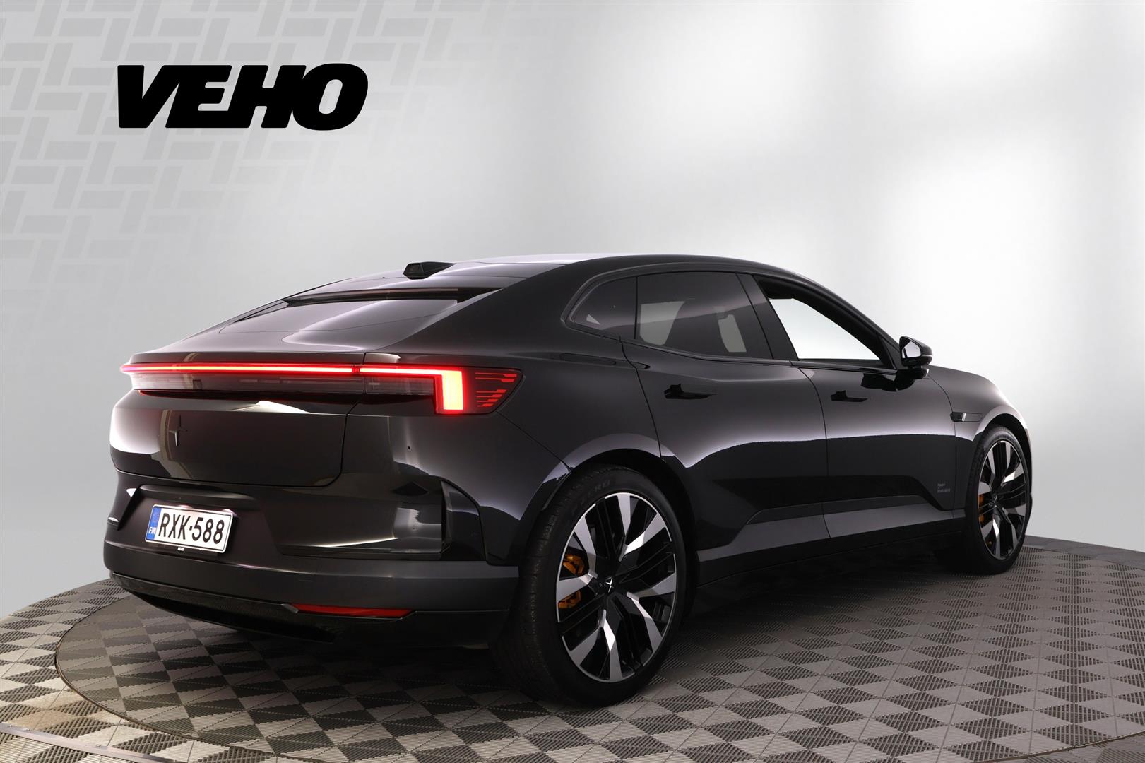 Polestar 4 2025, kuva 5/47