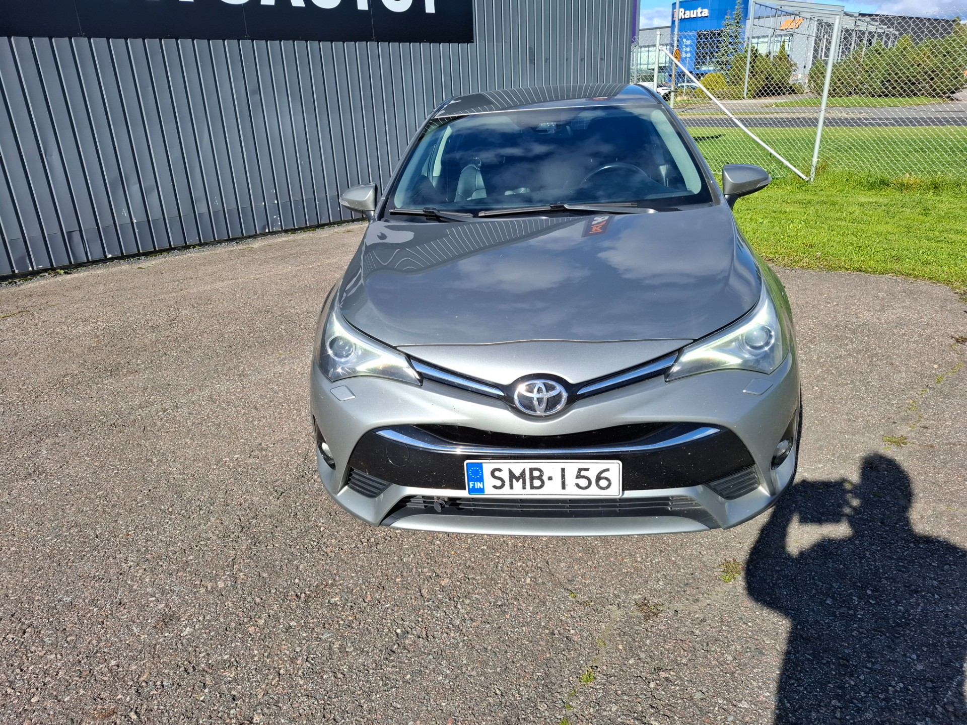 Toyota Avensis 2017, kuva 2/5