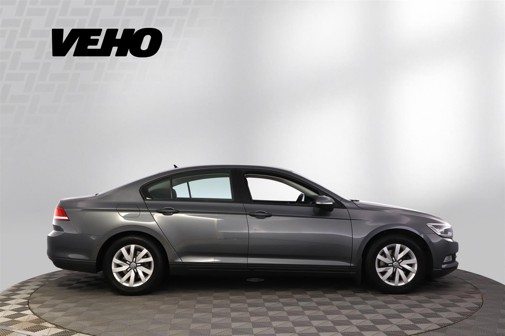Volkswagen Passat 2017, kuva 6/31