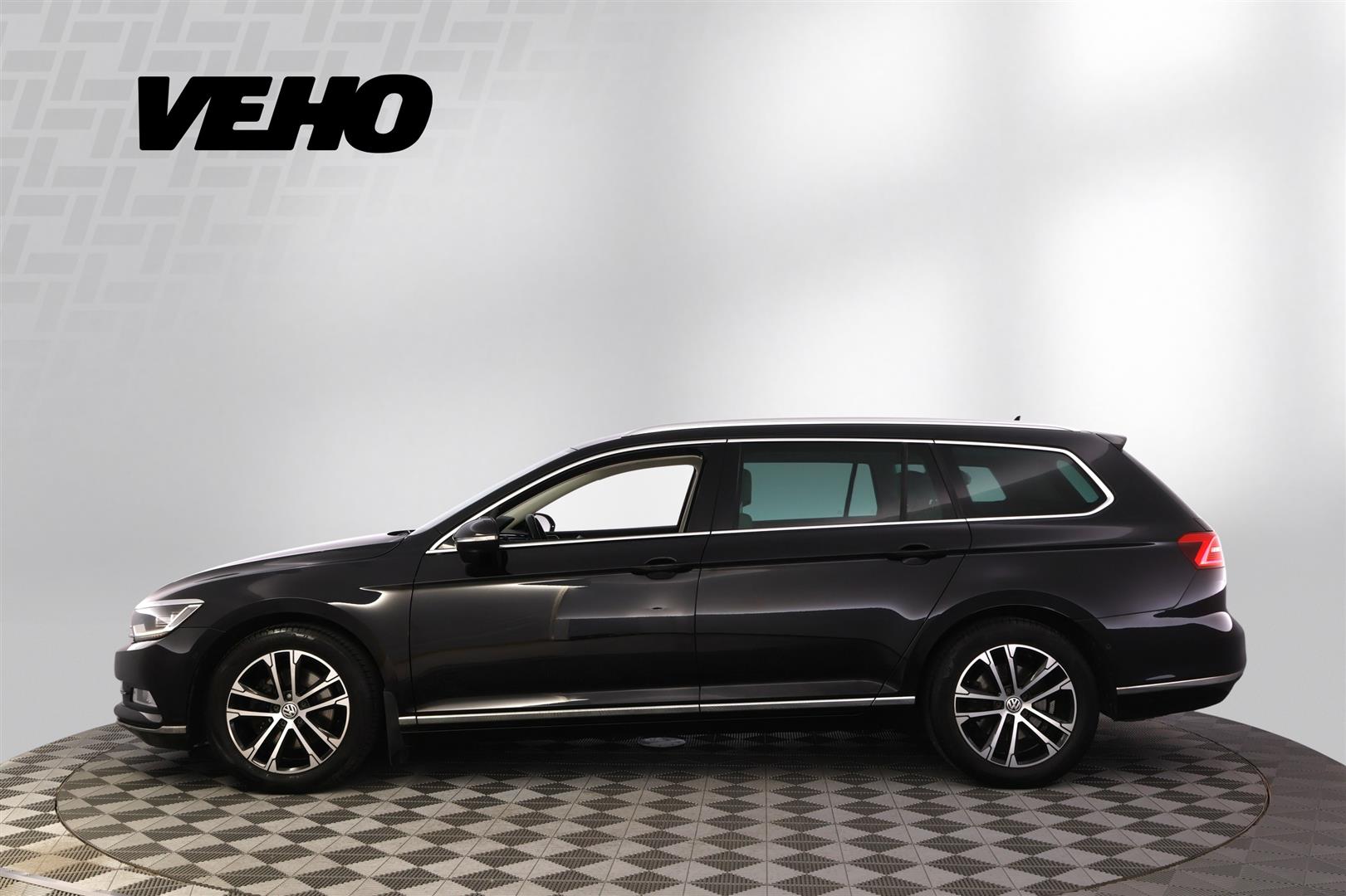 Volkswagen Passat 2017, photo 2/32