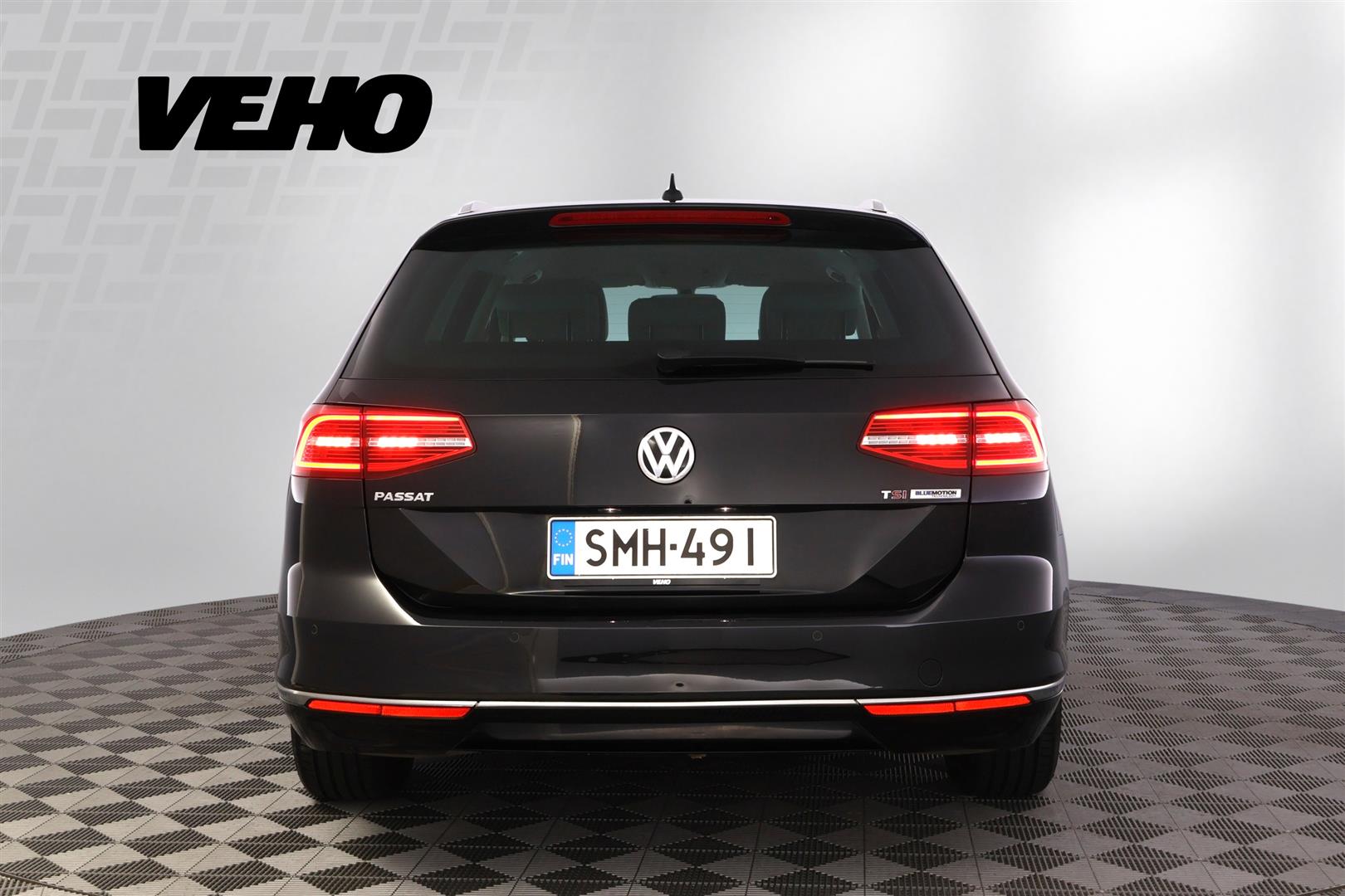 Volkswagen Passat 2017, photo 4/32