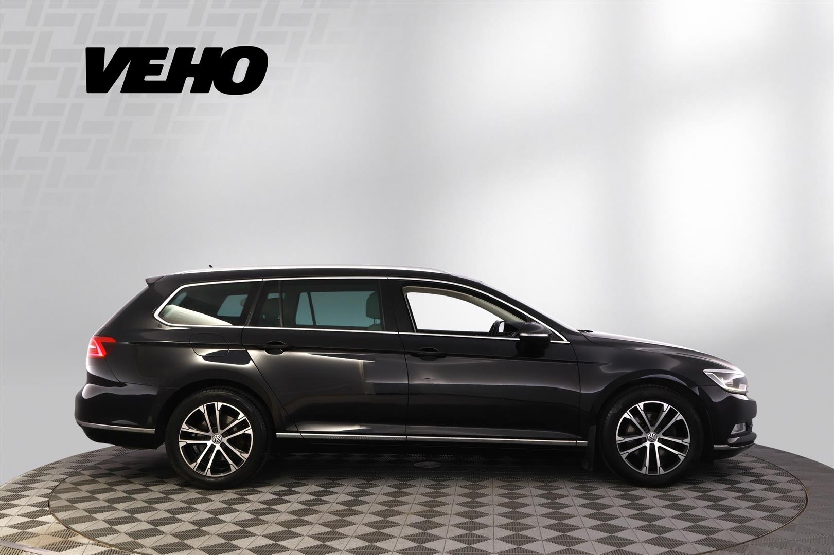 Volkswagen Passat 2017, photo 6/32