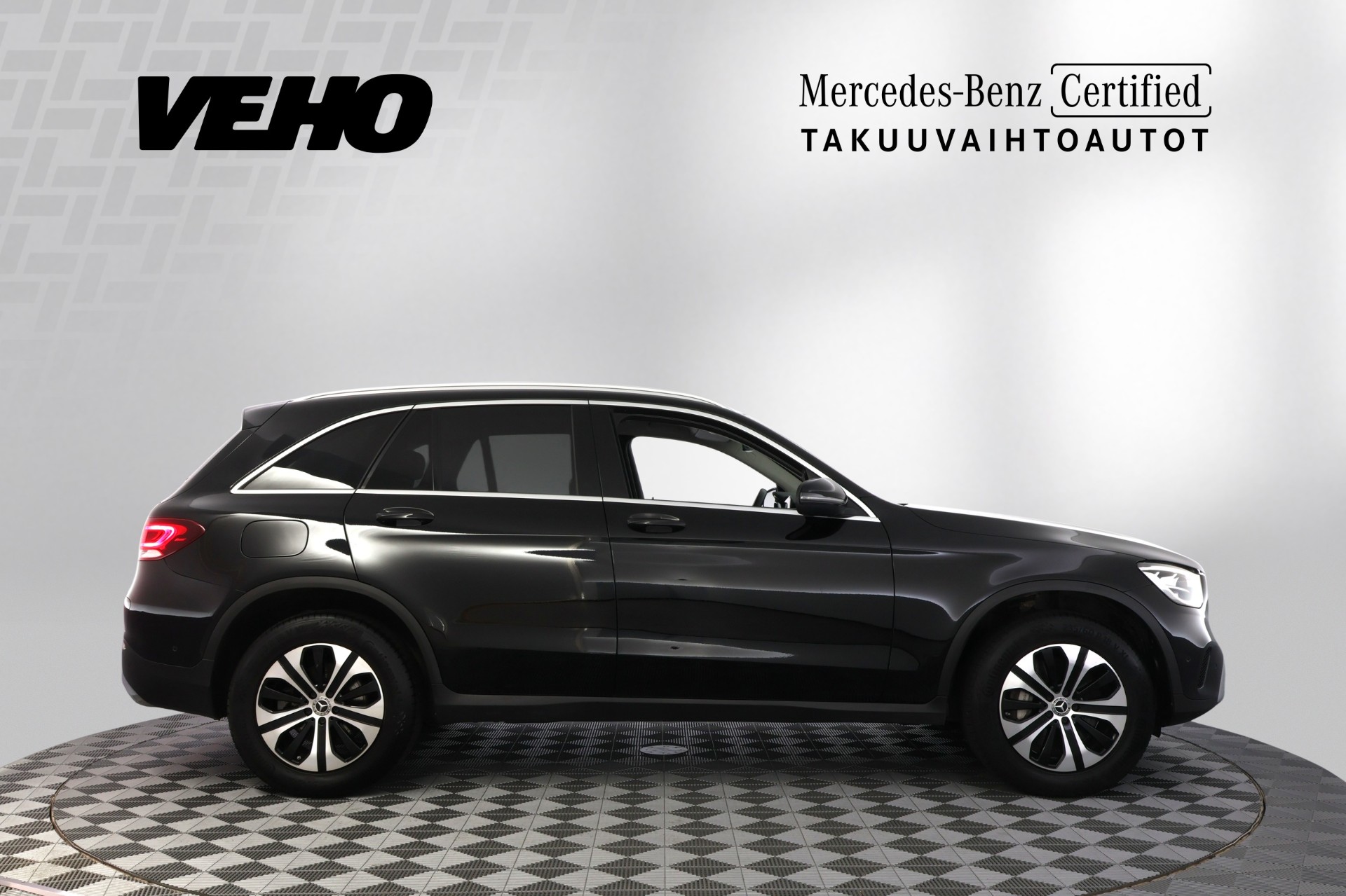 Mercedes-Benz GLC 300 e 4MATIC A 2022, kuva 4/30