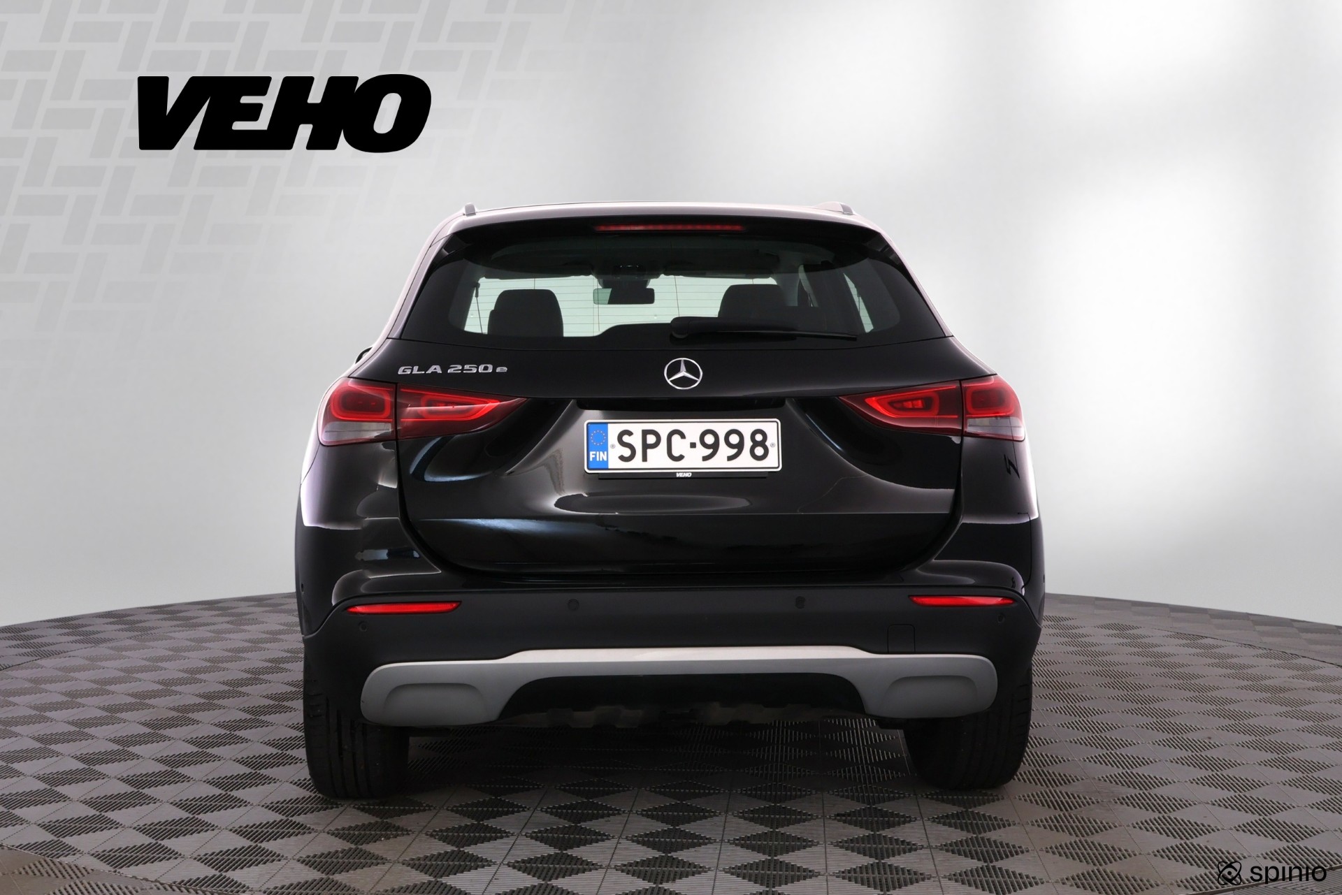 Mercedes-Benz GLA 2021, photo 4/27