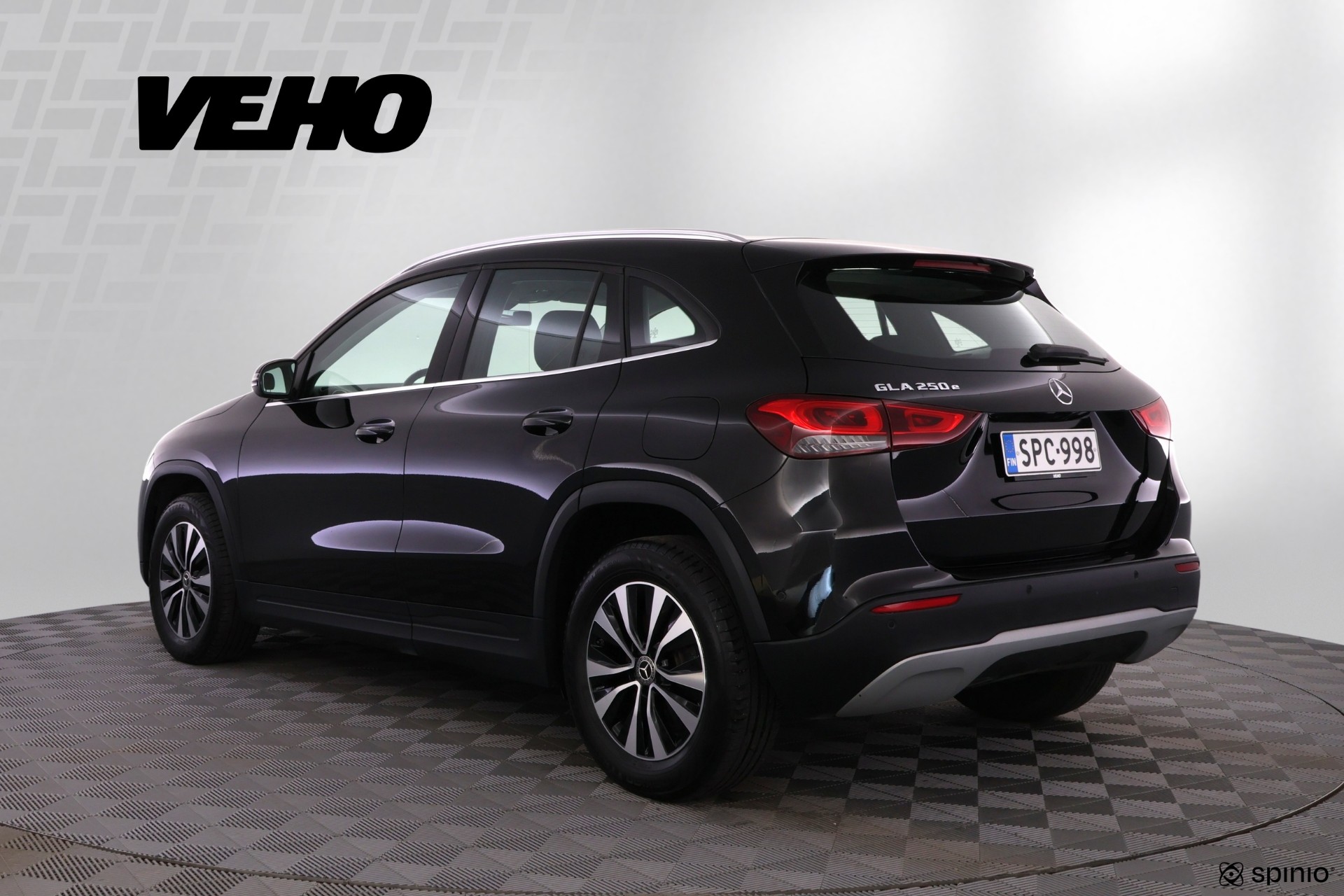 Mercedes-Benz GLA 2021, photo 3/27
