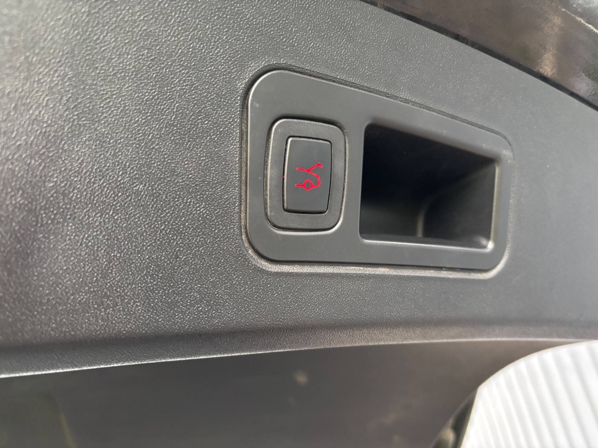 Tesla Model S 75 D 2018, kuva 6/7